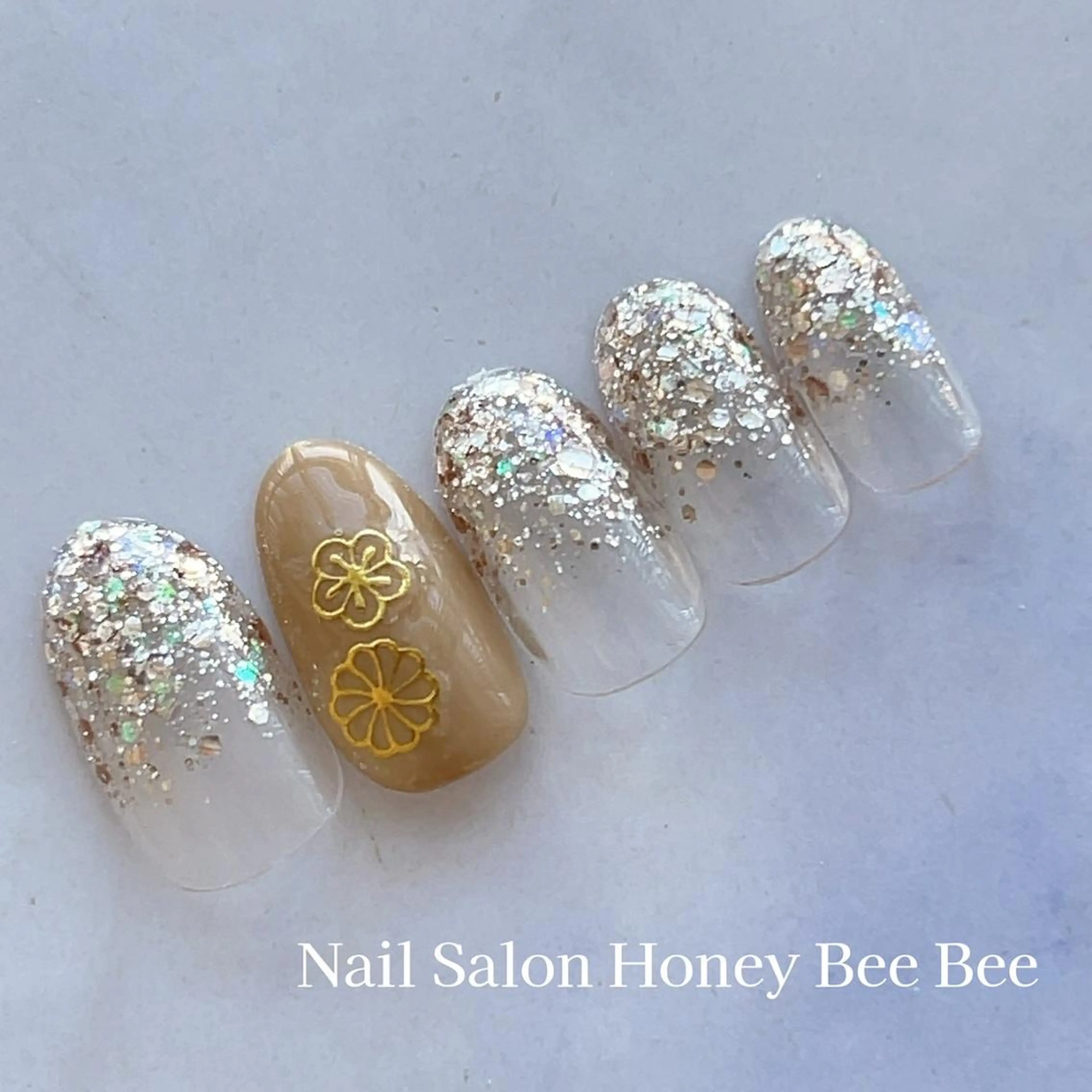 ネイル Nail salon Honey Beeのネイルデザイン