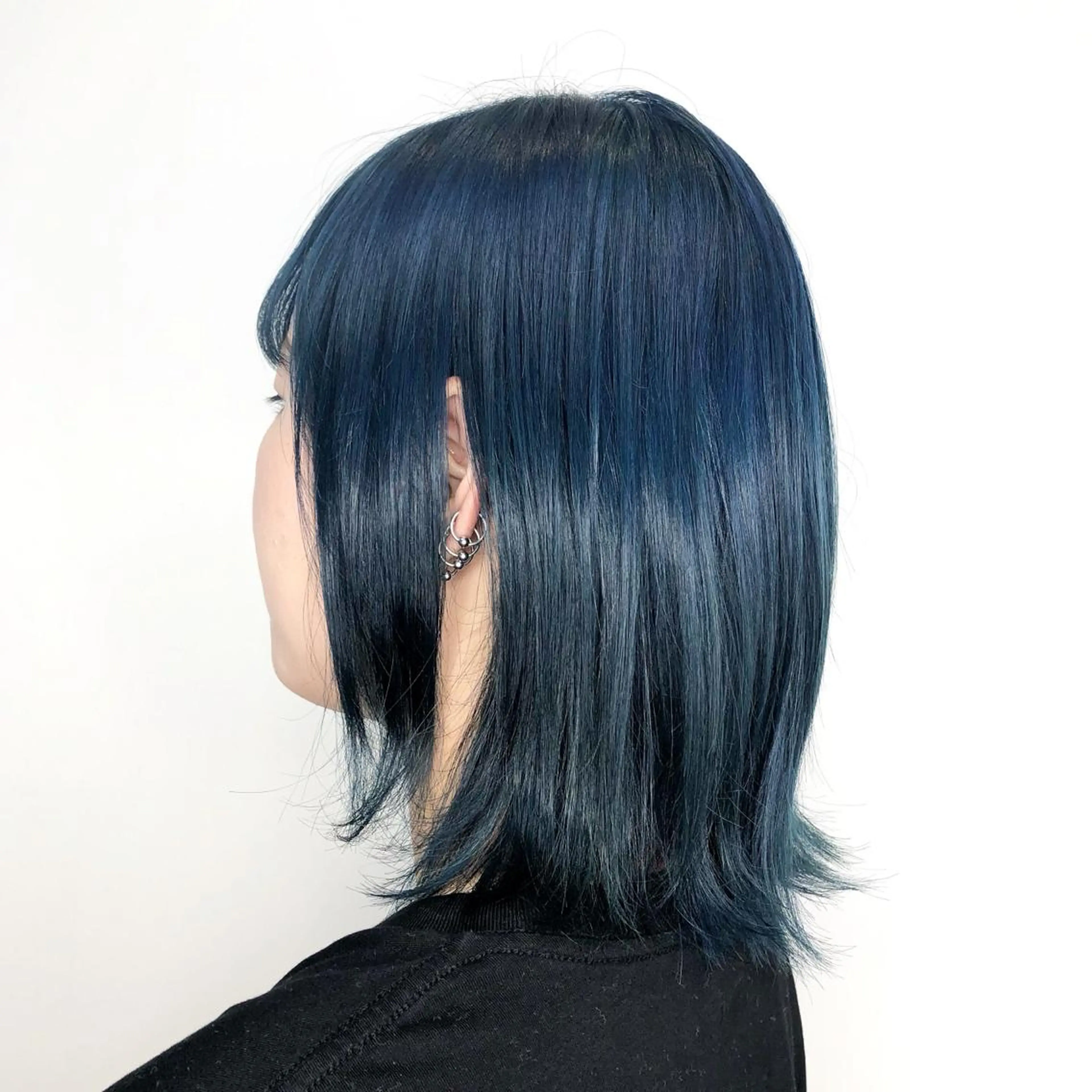 ミディアム カラー 韓国🩵海外ヘア 宮川華奈のヘアスタイル