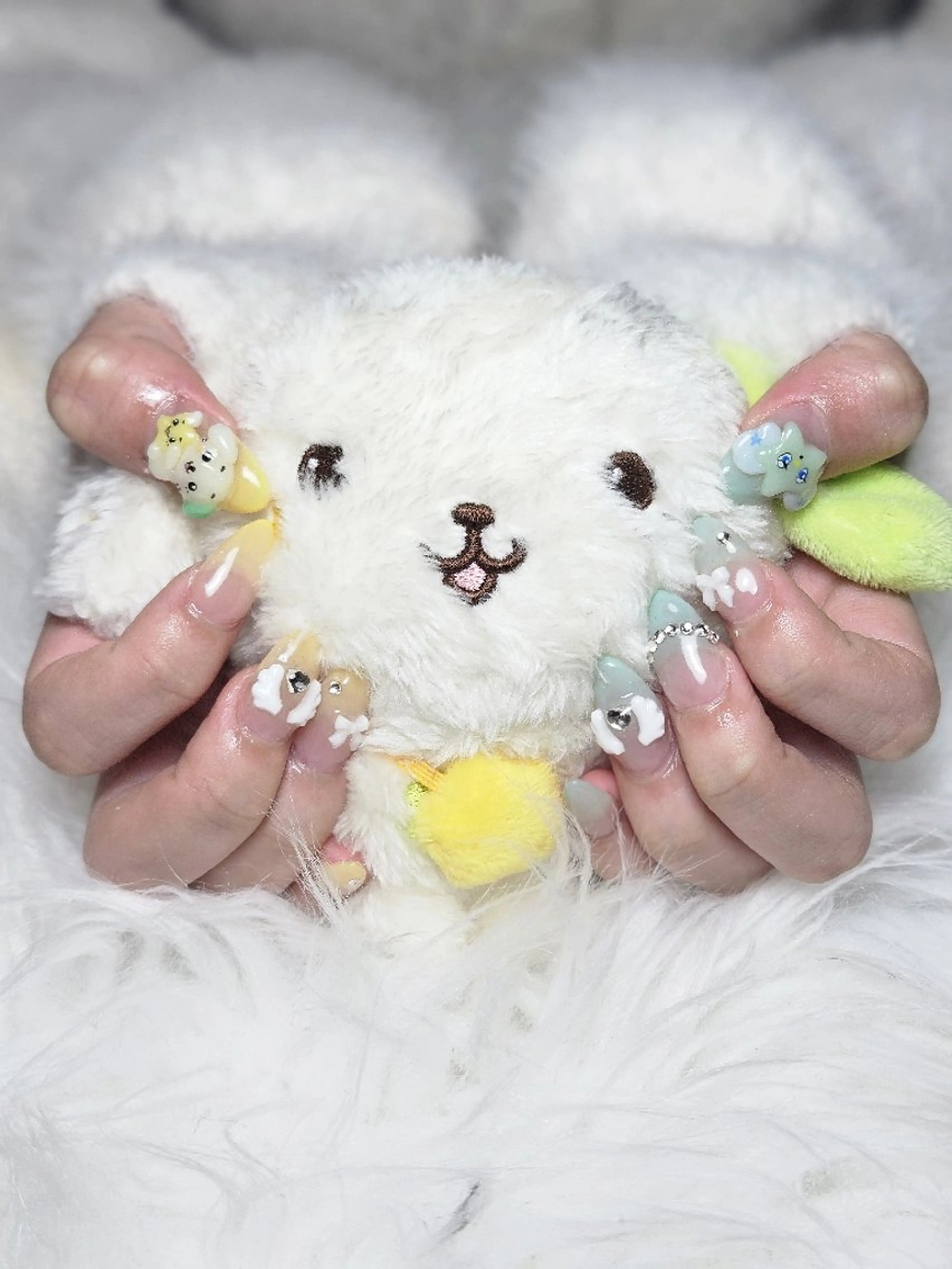 ネイル lisse所属・京免 もものネイルデザイン