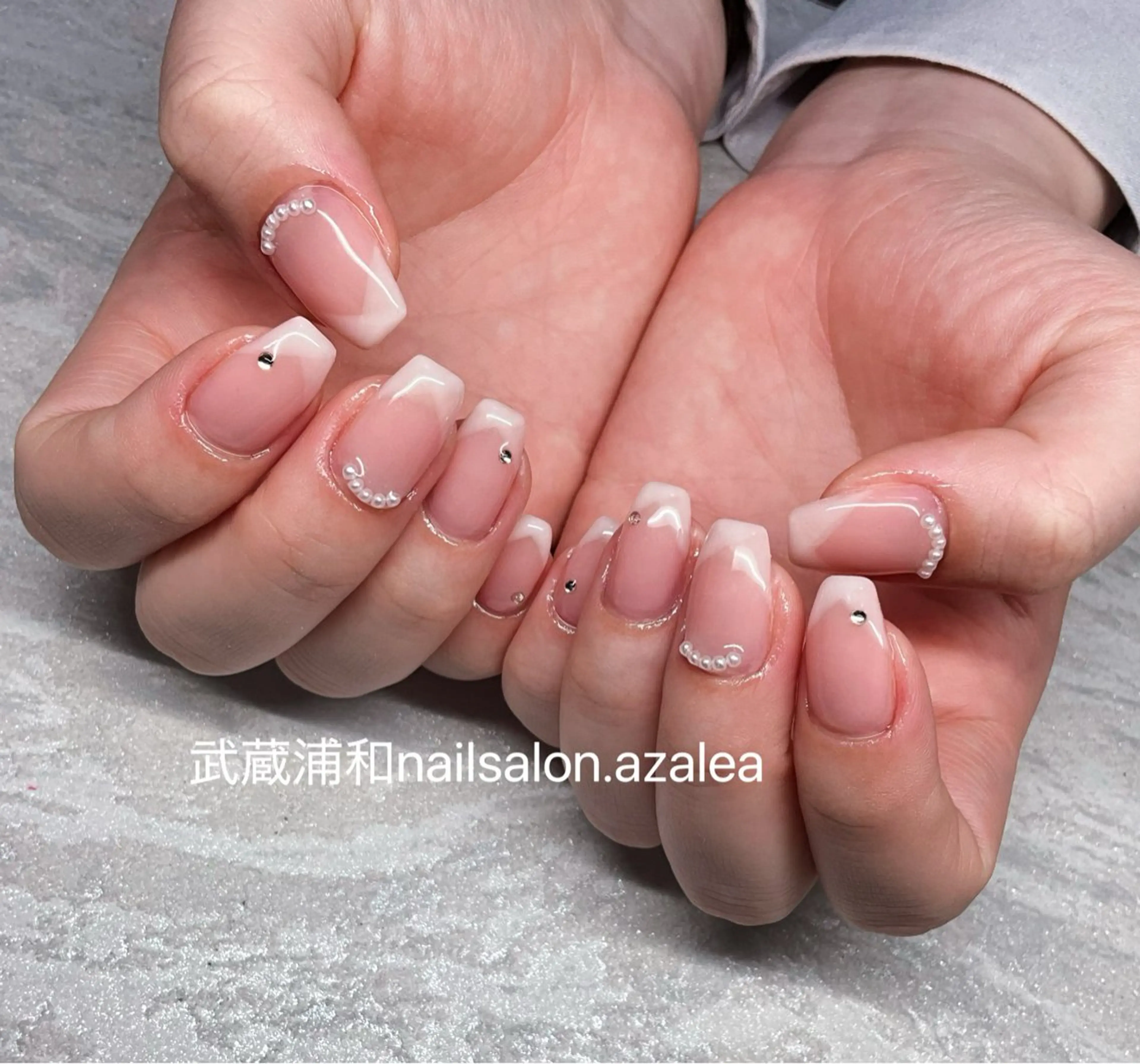 ネイル ハンドネイル R inのネイルデザイン