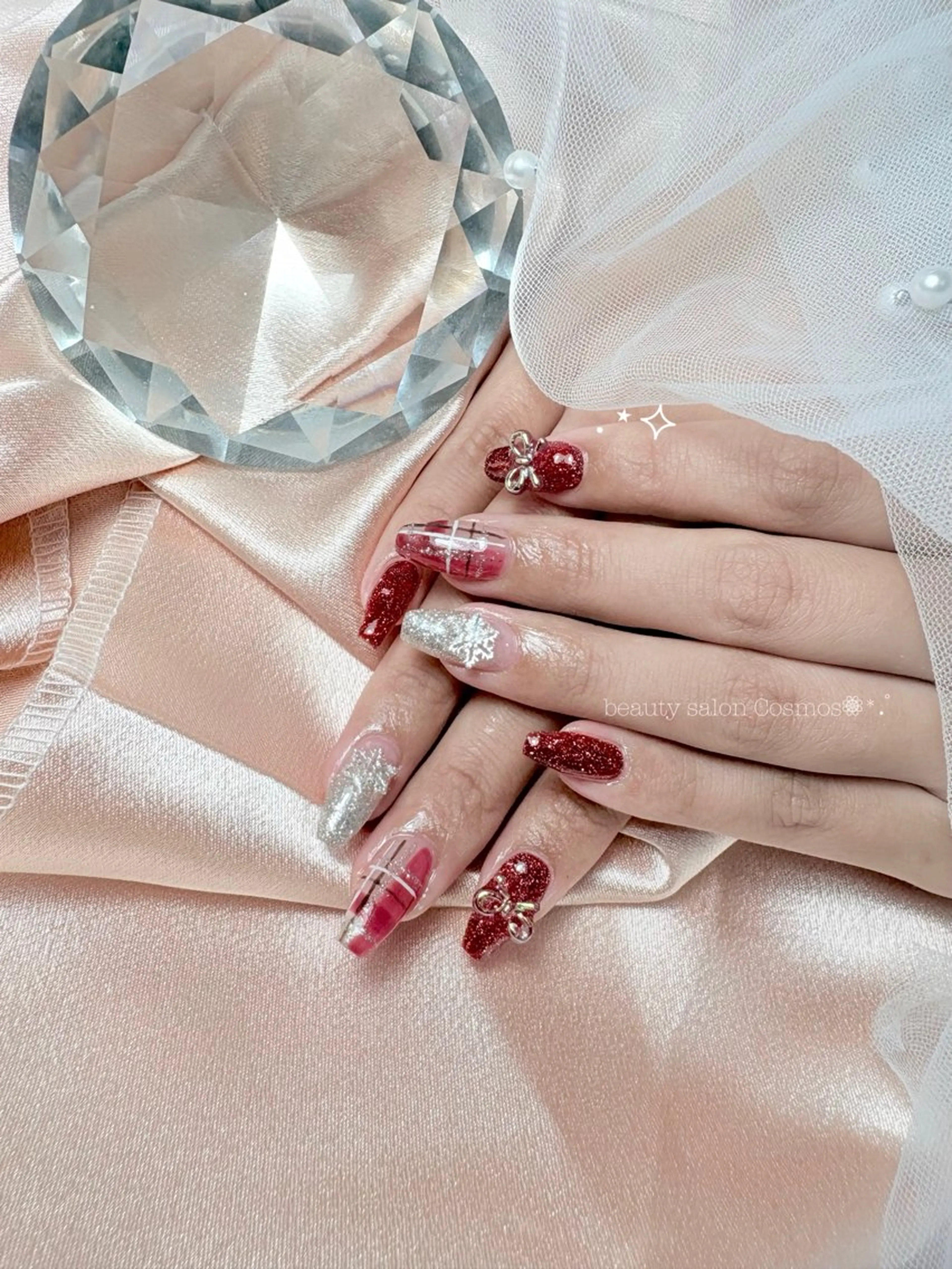 ネイル 冬ネイル クリスマス 山科駅徒歩3分🩷 店長 ゆちのネイルデザイン