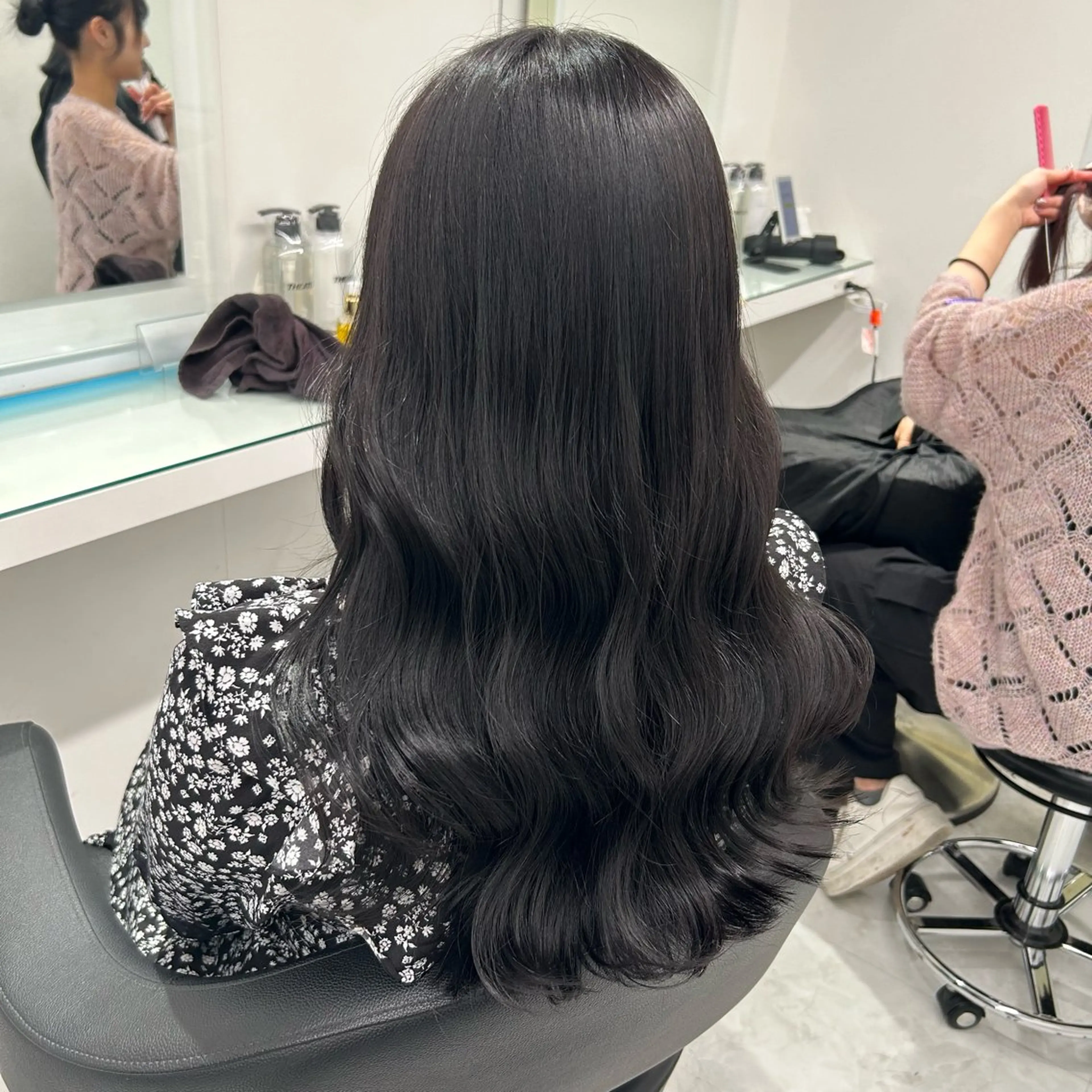 セミロング 🤍大人っぽ韓国暗髪 🤍Asuka🤍のヘアスタイル