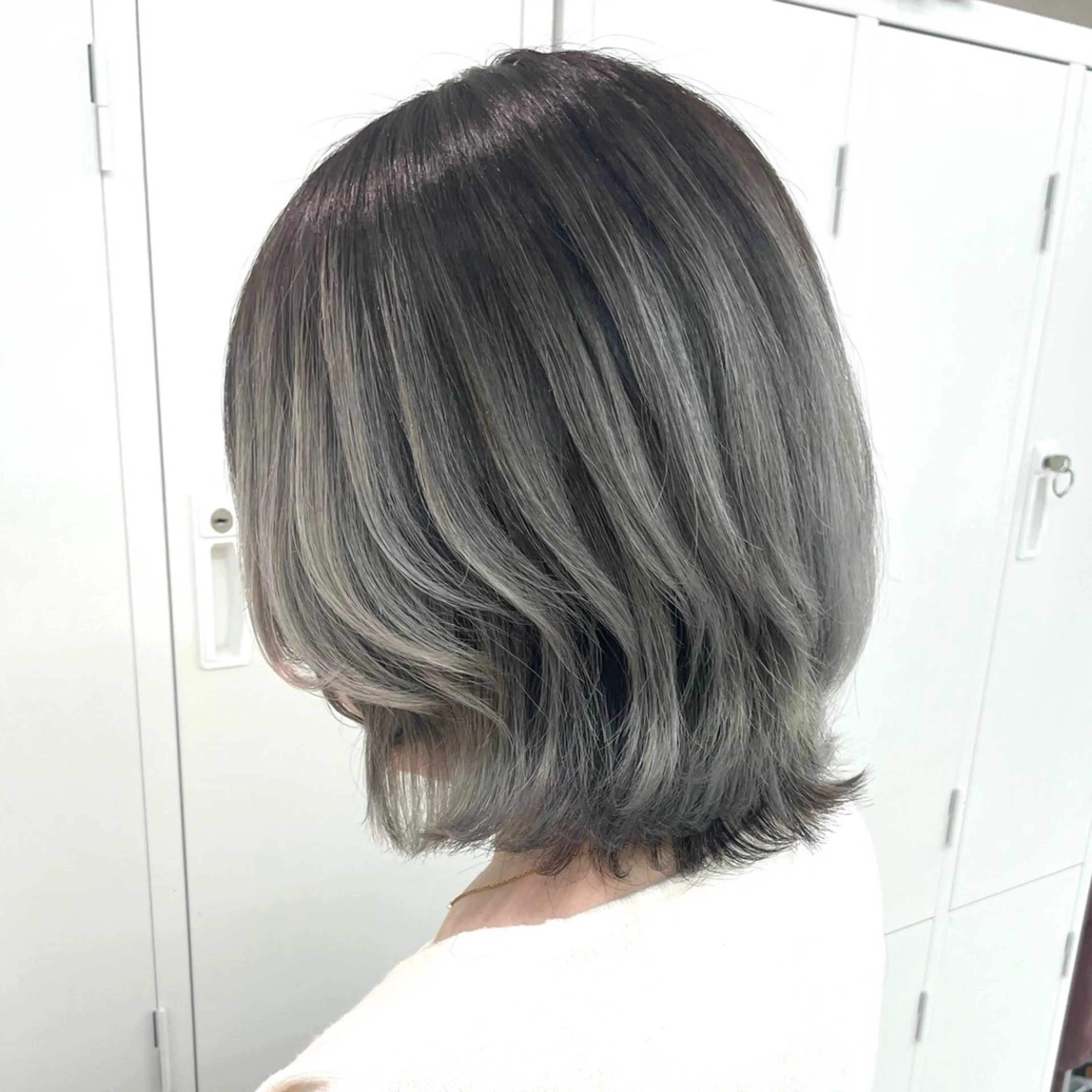 ショート カラー カット ヘアカラー トリートメント 奥山義進/ハイトーン /バレイヤージュのヘアスタイル