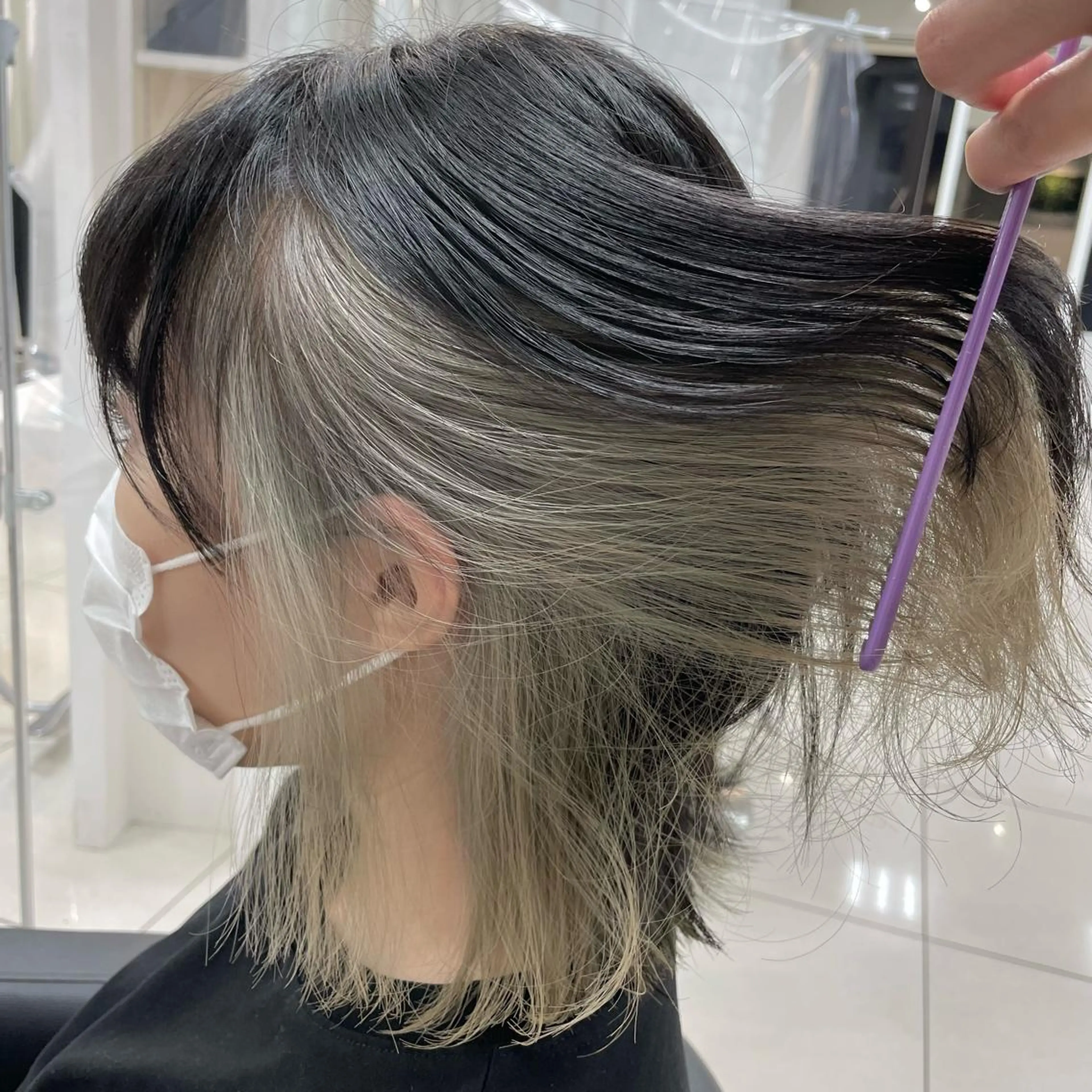 ショート カラー ブリーチ ケアブリーチ カット ヘアカラー トリートメント 【デザインカラー】 粥川佳日望のヘアスタイル