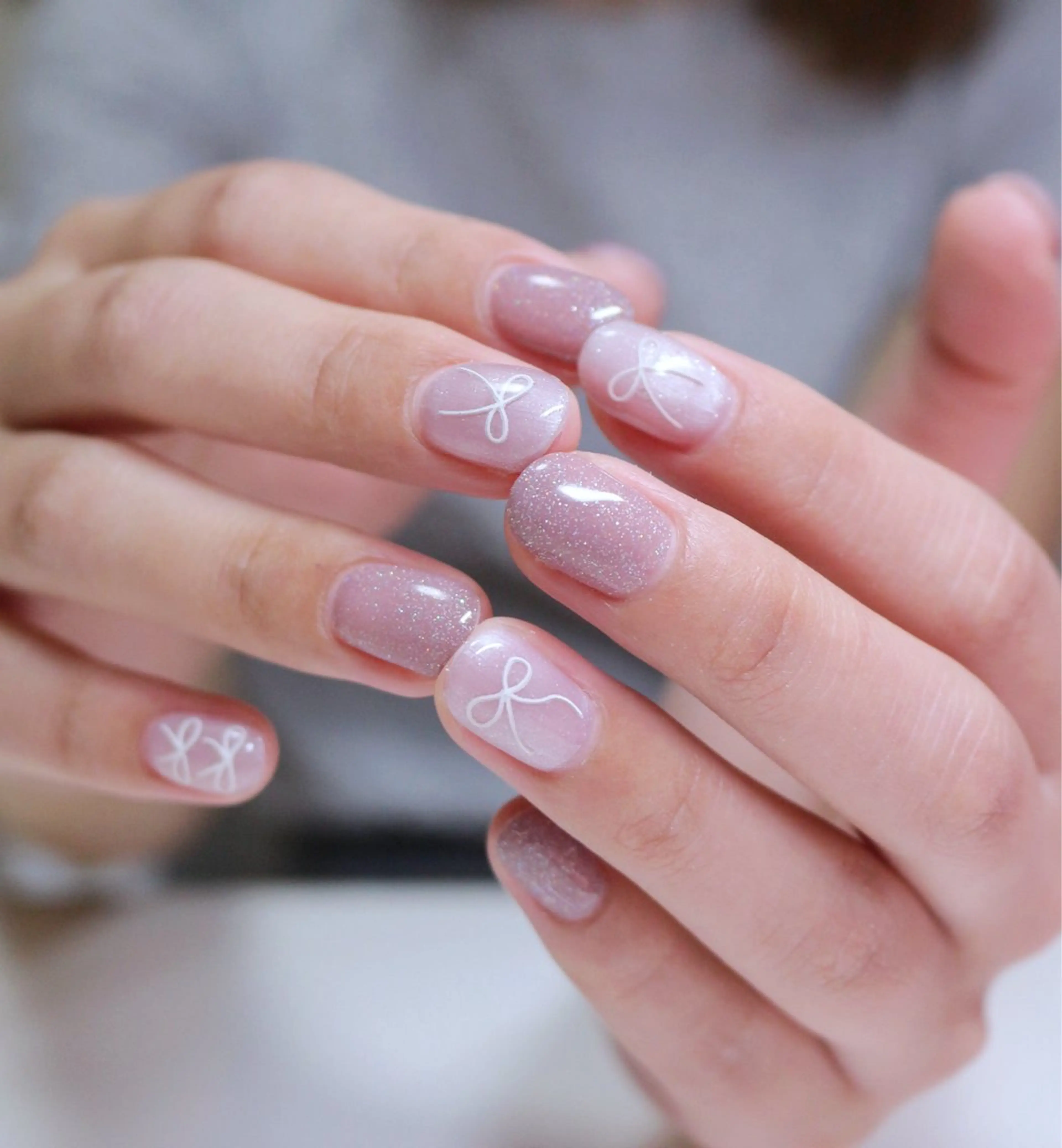 ネイル キラキラネイル 韓国ネイル ラメ(グリッター) ピンク リボン ハンドネイル Baku Nailsのネイルデザイン