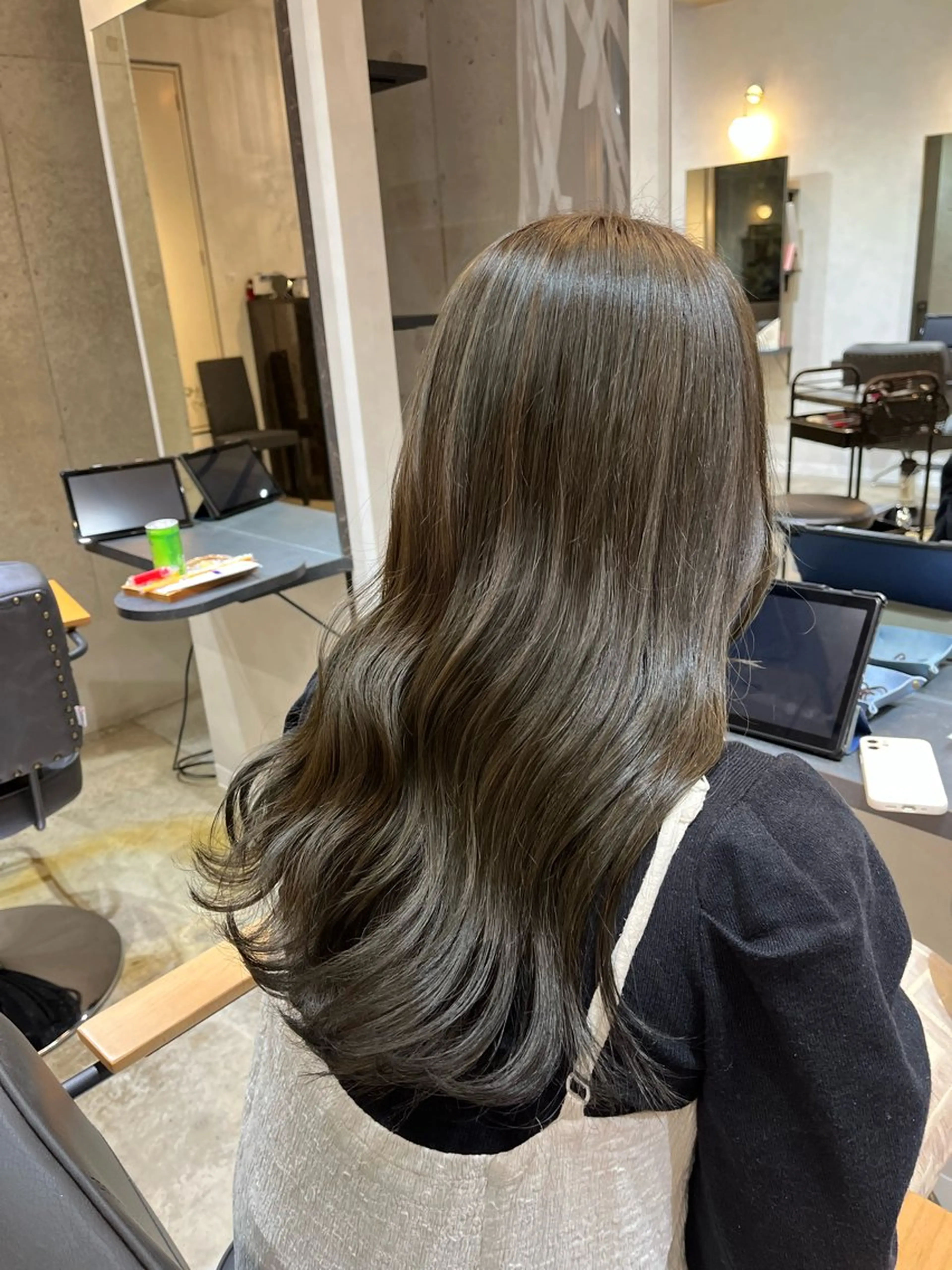 ロング カラー ベージュカラー オリーブベージュ ヘアカラー トリートメント olive For hair 池袋【オリーブフォーヘアー】所属・🍒艶髪カラー🍒 青木 瞳のヘアスタイル