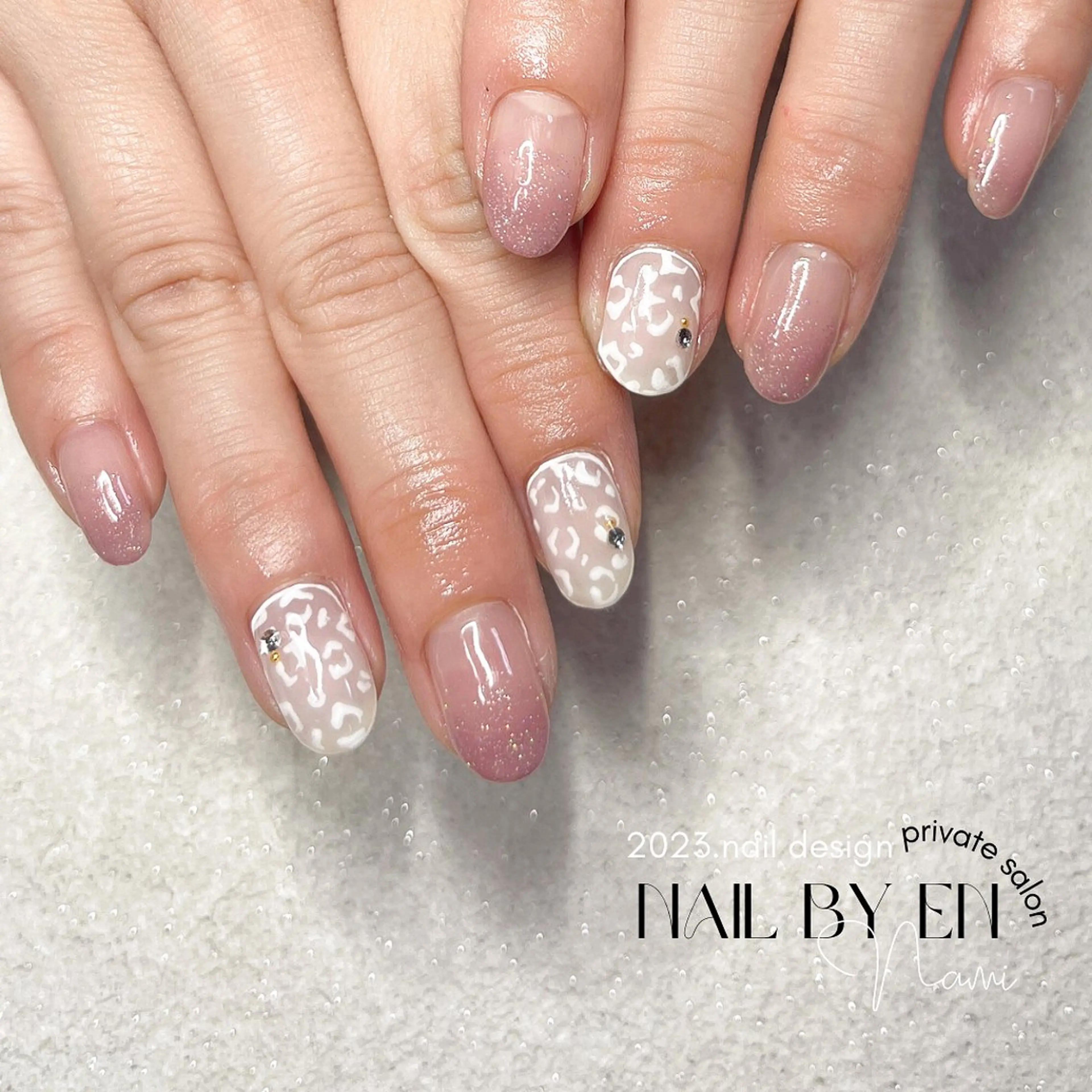 ネイル Nail&Wax by ENのネイルデザイン