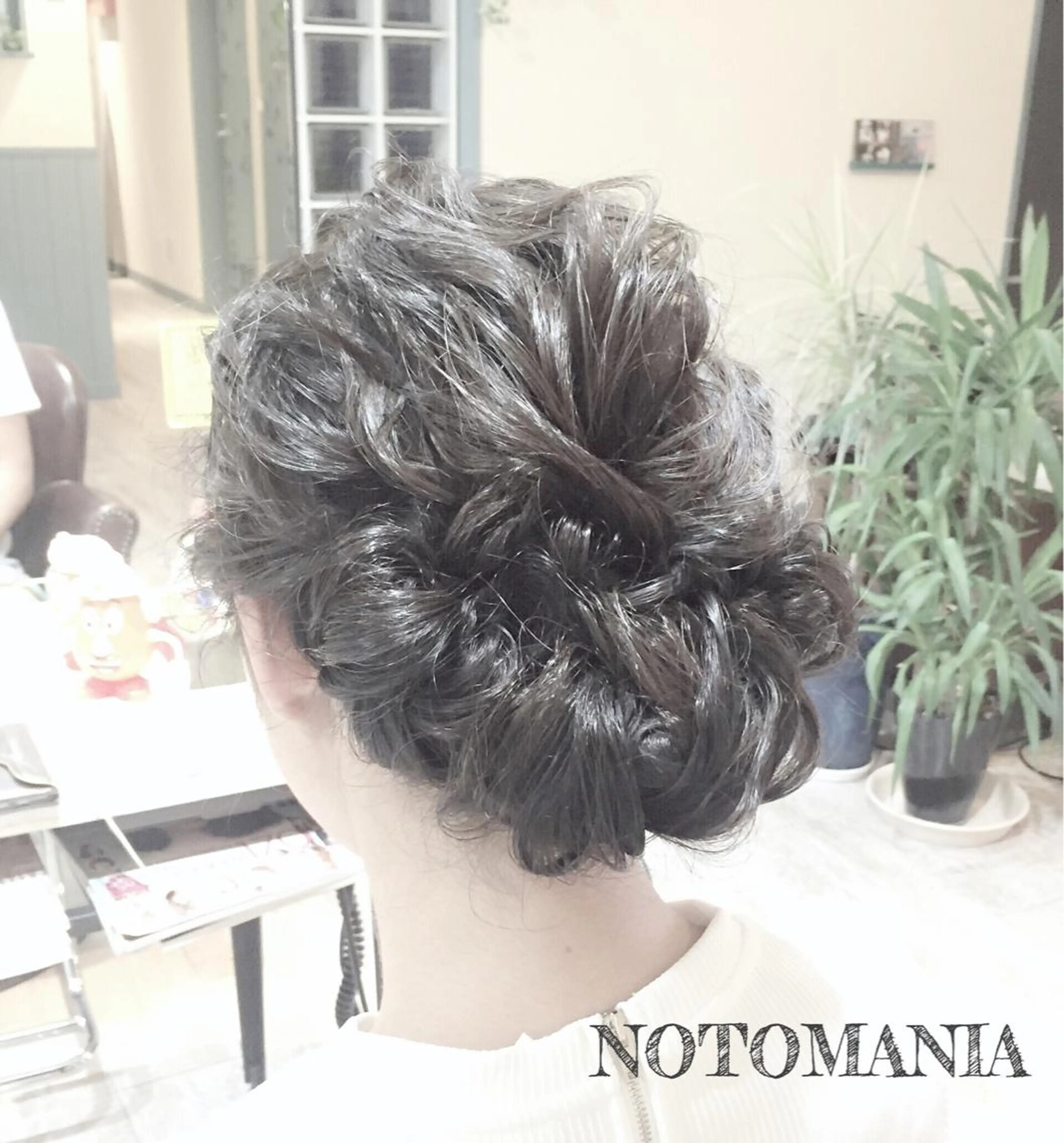 ロング カラー ヘアアレンジ イシハラ アズサのヘアスタイル