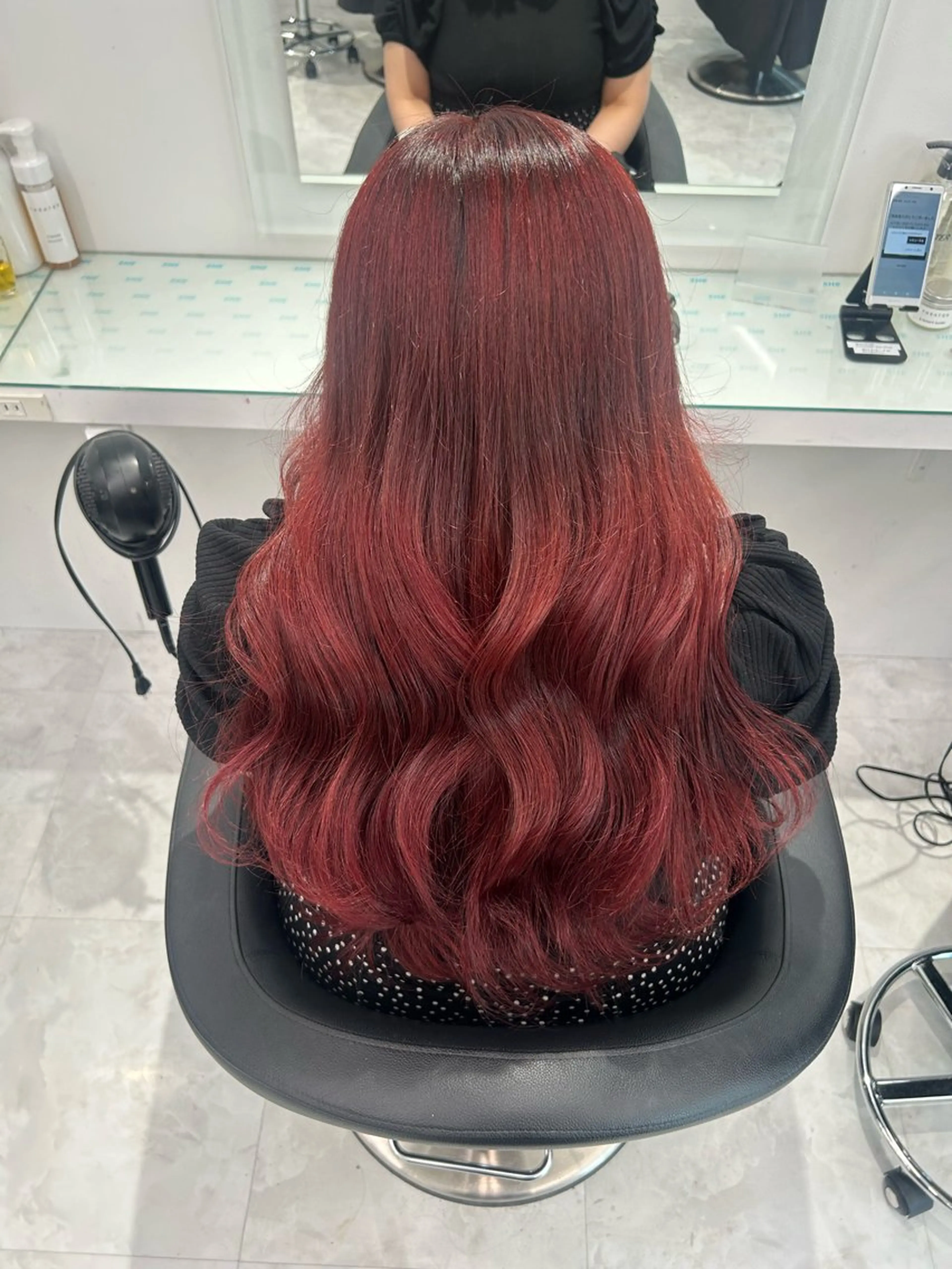 ロング カラー ヘアカラー トリートメント 🩷暖色カラー🩷 BONのヘアスタイル