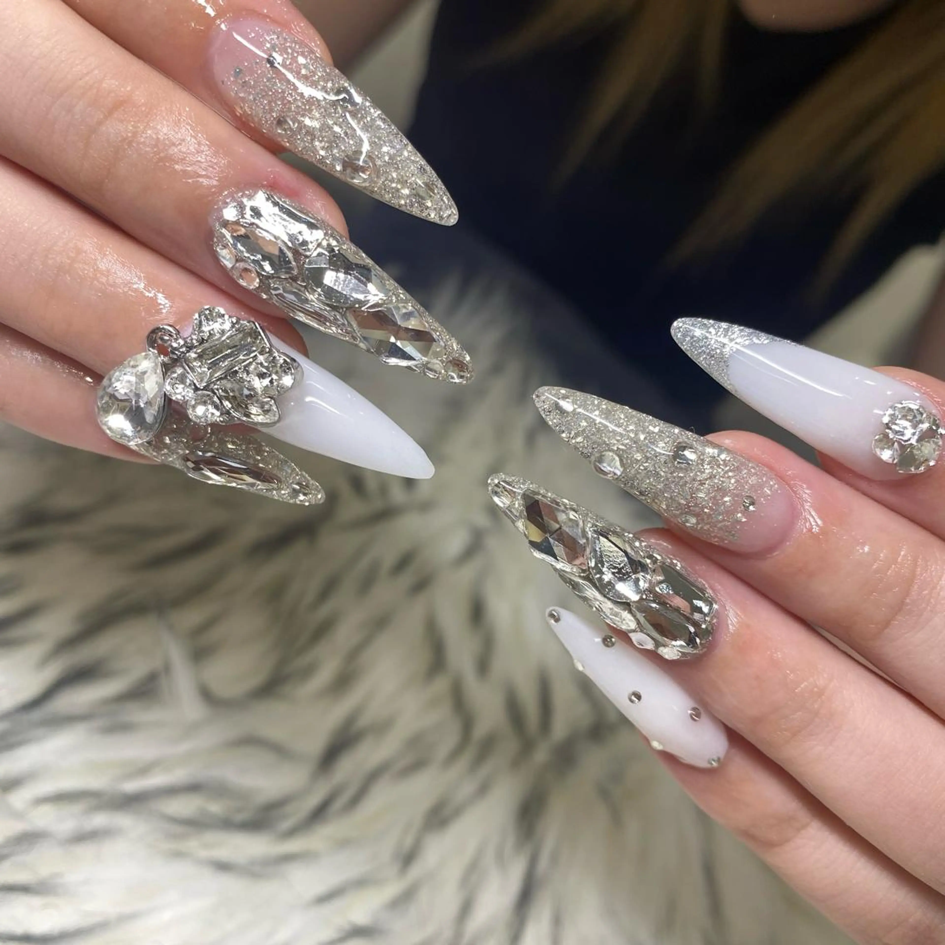 ネイル ハンドネイル la vie  Luire所属・la vie Luire ｱｽｶのネイルデザイン