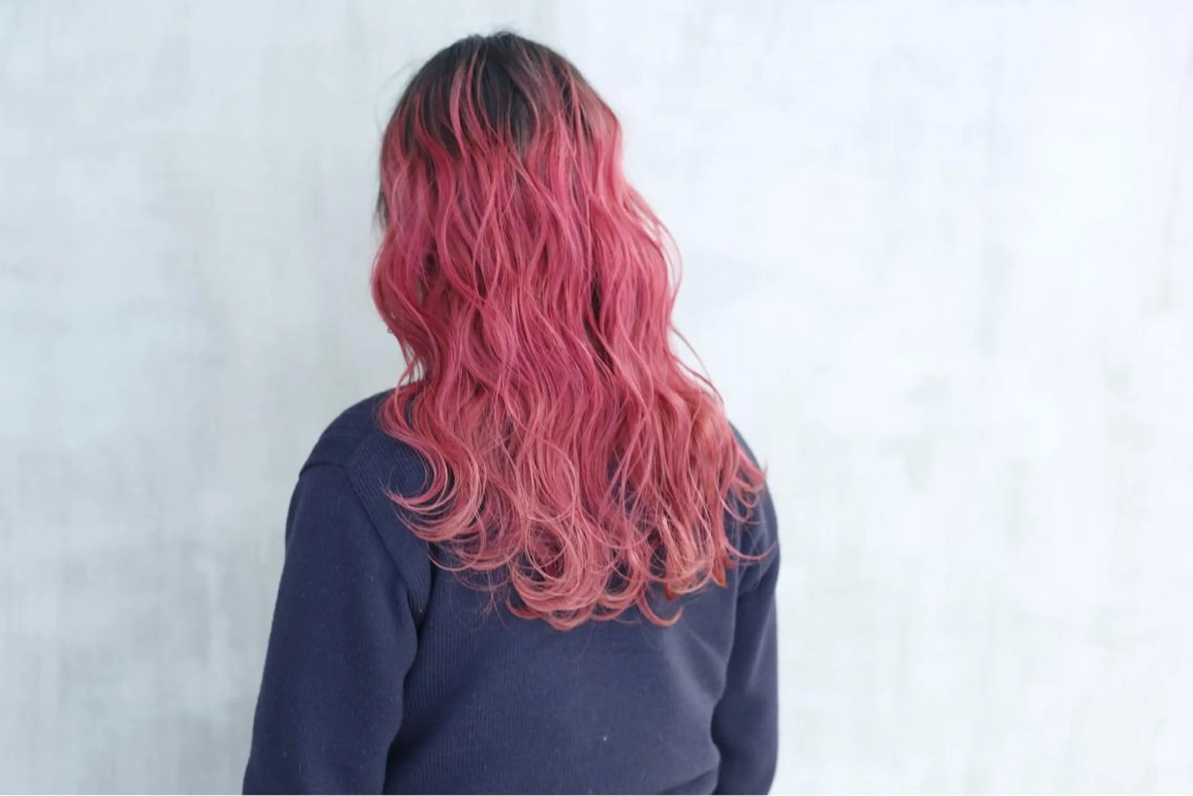 ロング カラー ピンクカラー トリートメント ill.所属・ill［イル］大須 ダブルカラー髪質改善のヘアスタイル