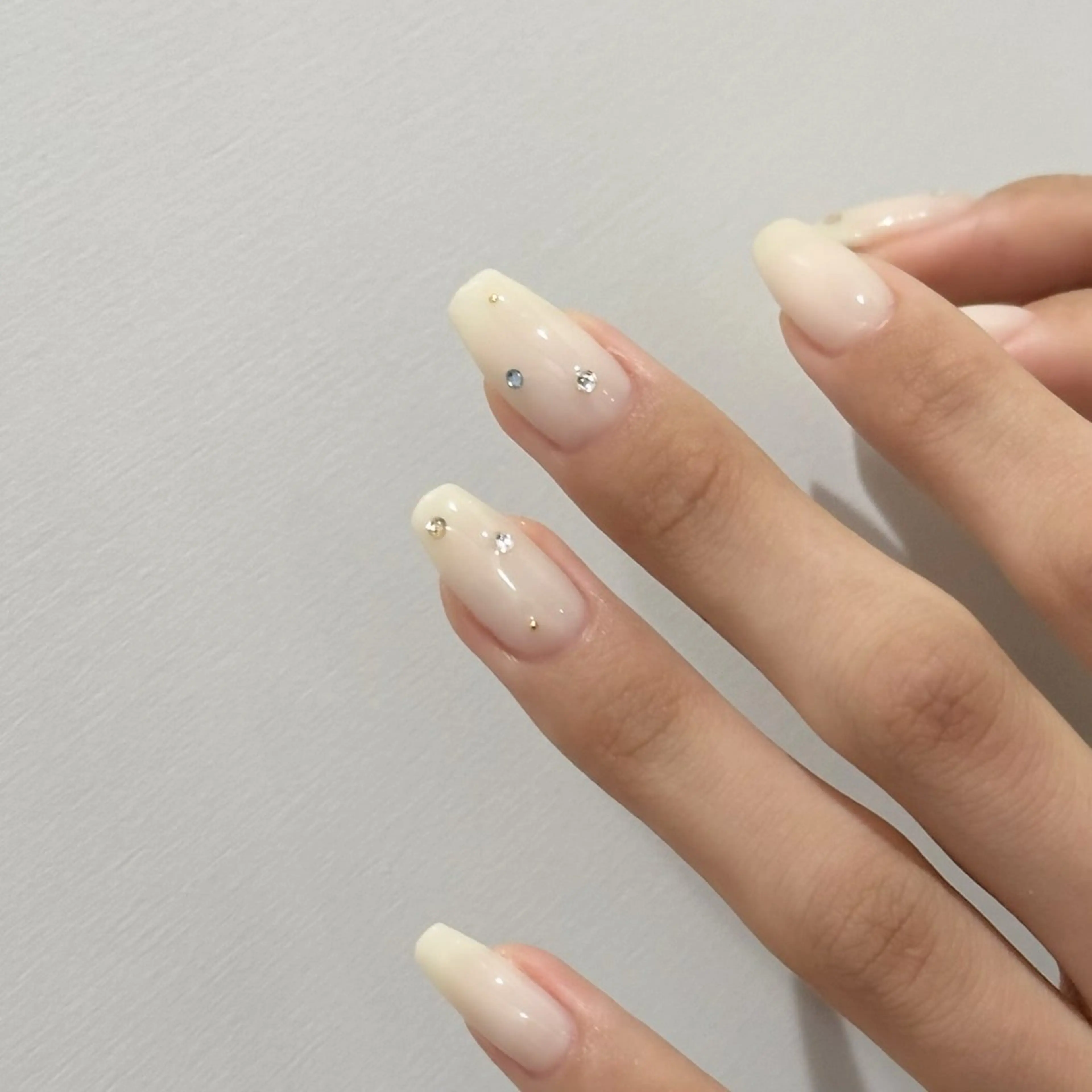 ネイル ハンドネイル reika .のネイルデザイン