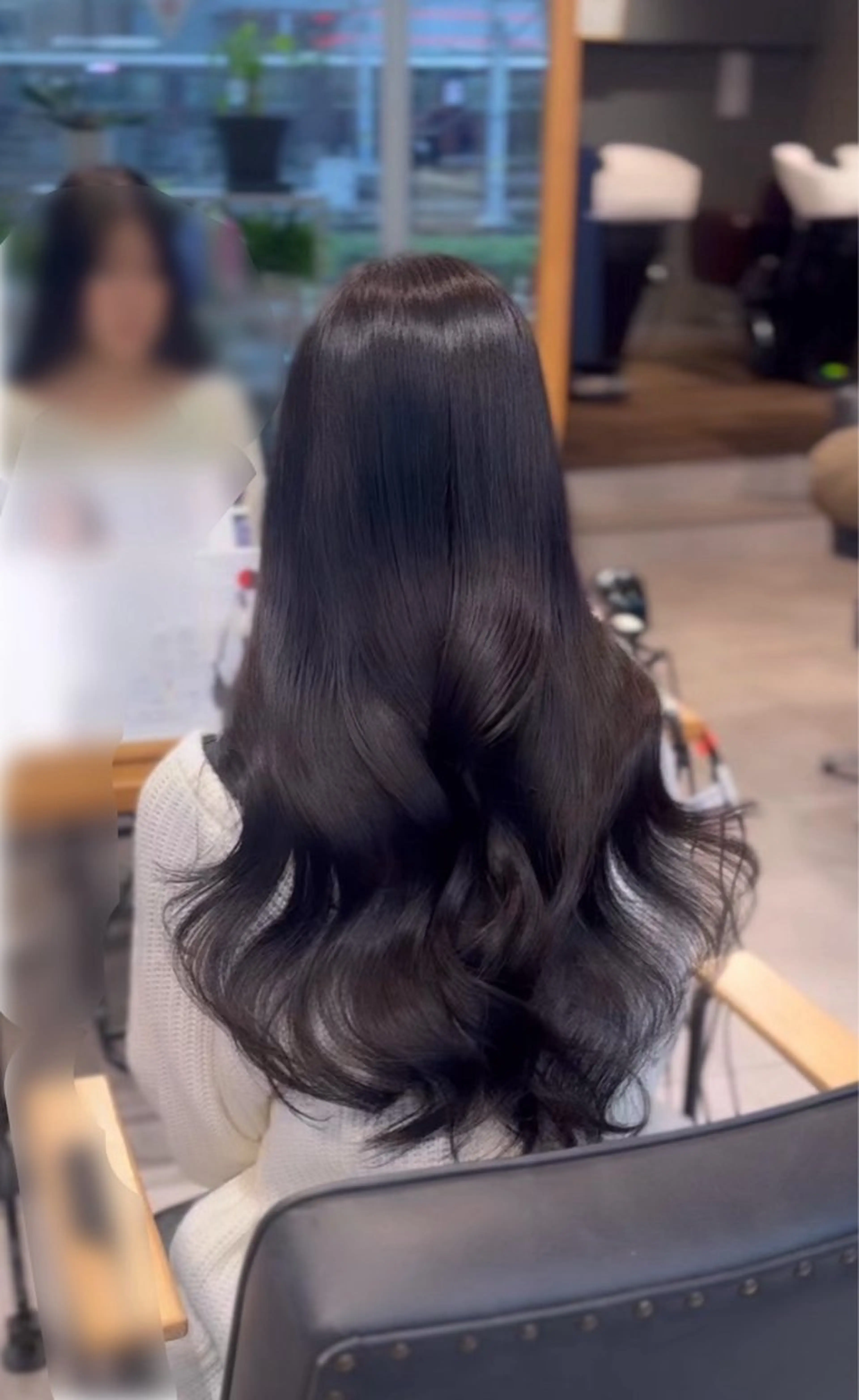 ロング カラー 宮本 優のヘアスタイル