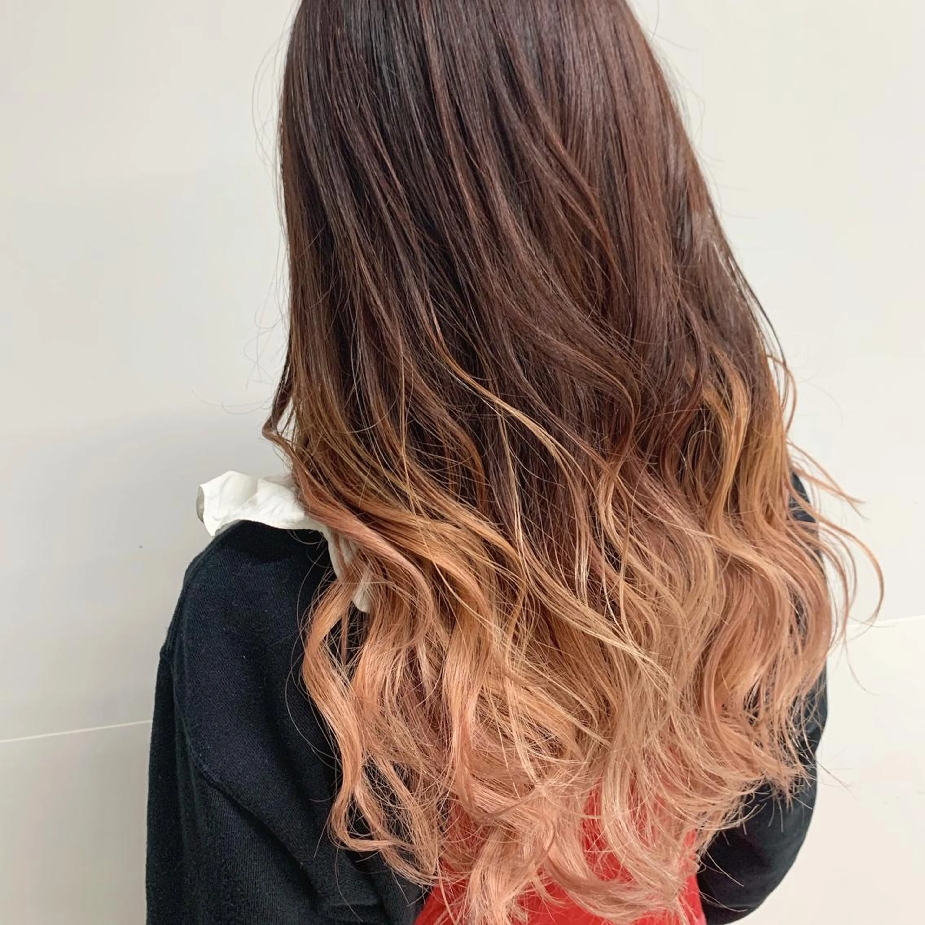ロング 髪質改善✨ レイヤー得意🌈のヘアスタイル