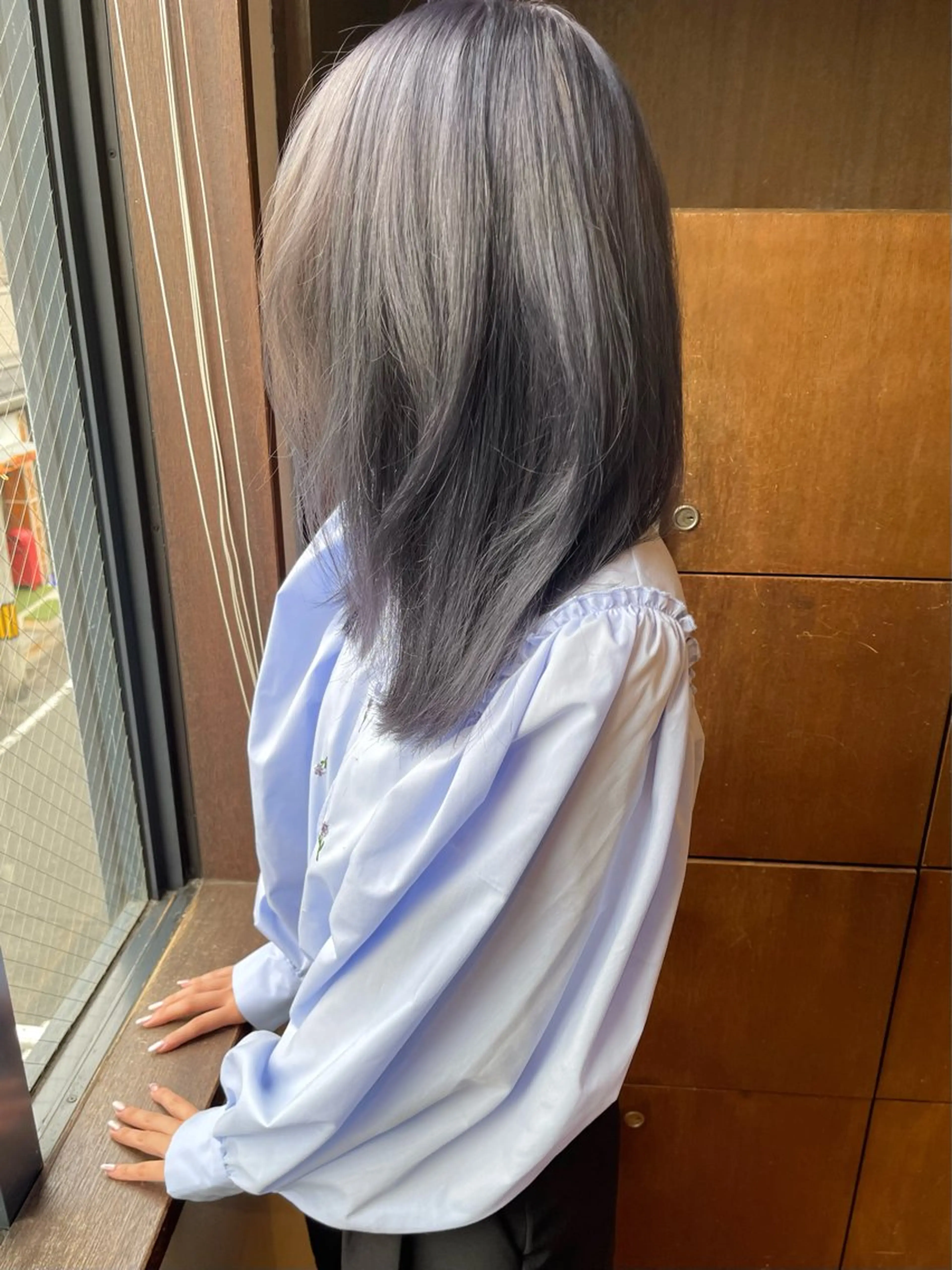 ミディアム カラー ラベンダーカラー ラベンダーグレー カット ヘアカラー トリートメント 髪質改善ｶﾗｰ ｹｱﾌﾞﾘｰﾁ/ﾀﾑのヘアスタイル