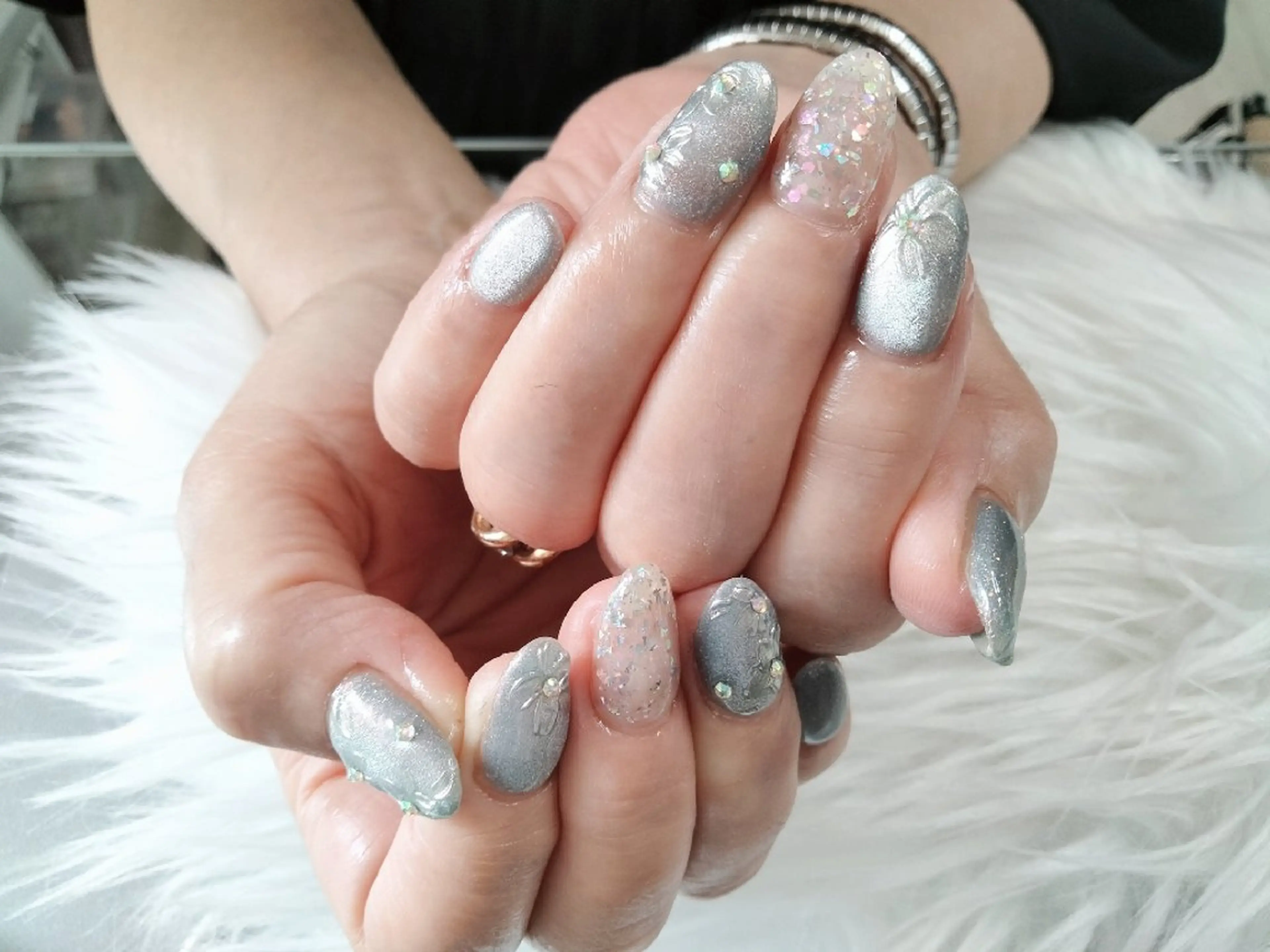ネイル 桜ネイル フラワーネイル マグネットネイル ミラーネイル ハンドネイル ハンドケア Beaubie  nailサロンのネイルデザイン