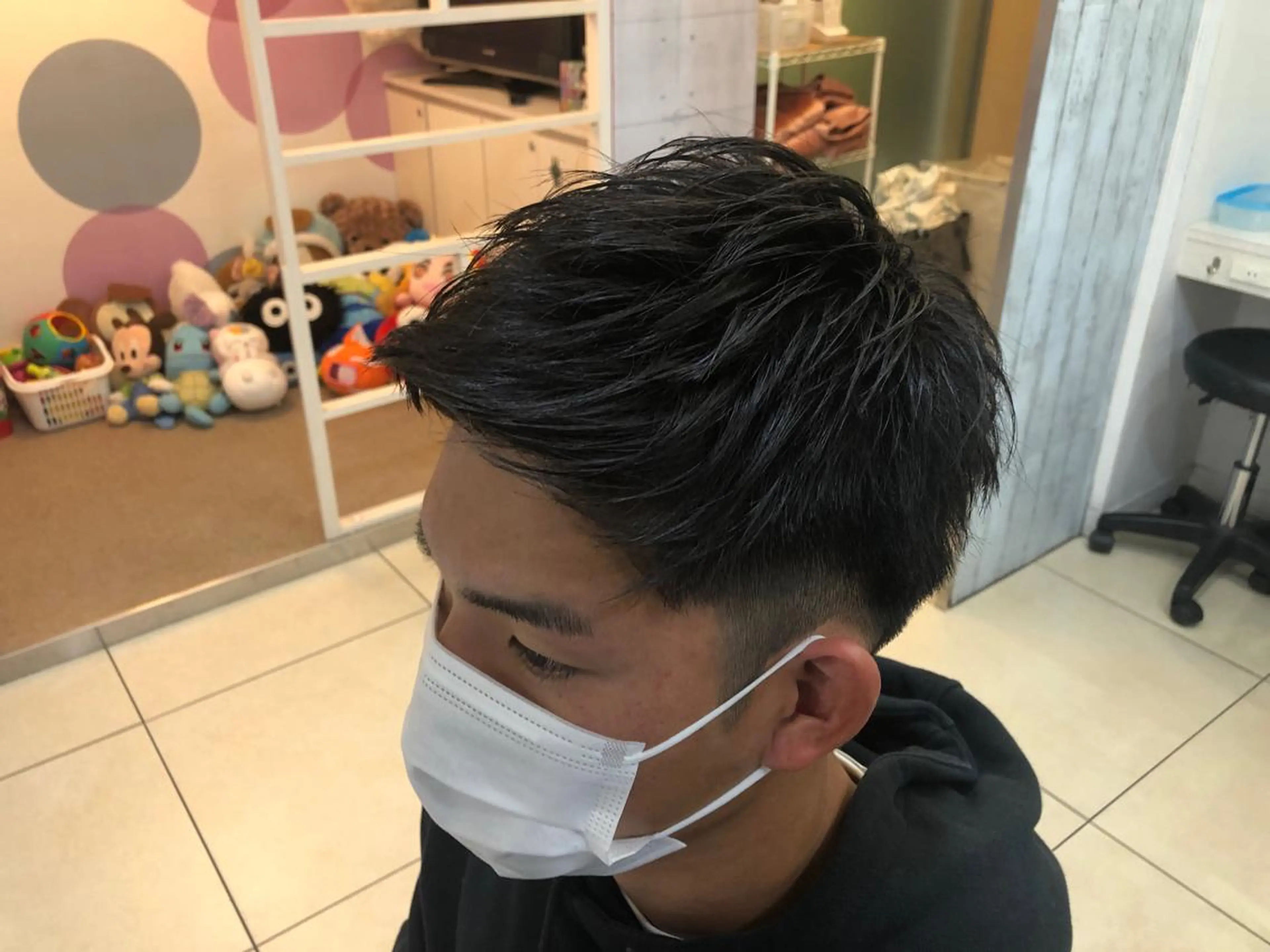 ショート メンズ フェードカット 毛流れヘアの達人 店長　須田龍世のヘアスタイル