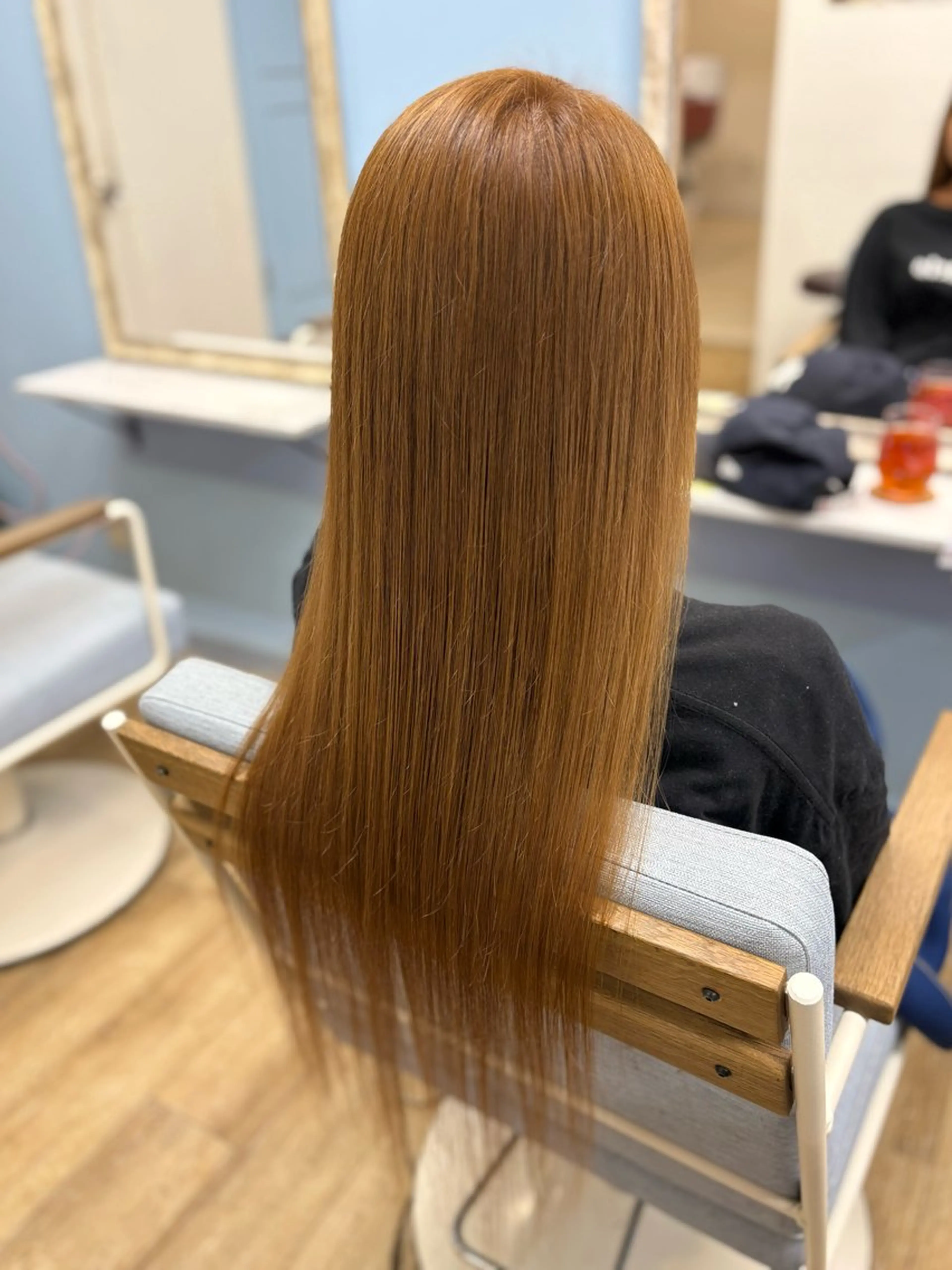 ロング カラー ブリーチ ブリーチなしカラー ヘアカラー ナギサ 🐶のヘアスタイル