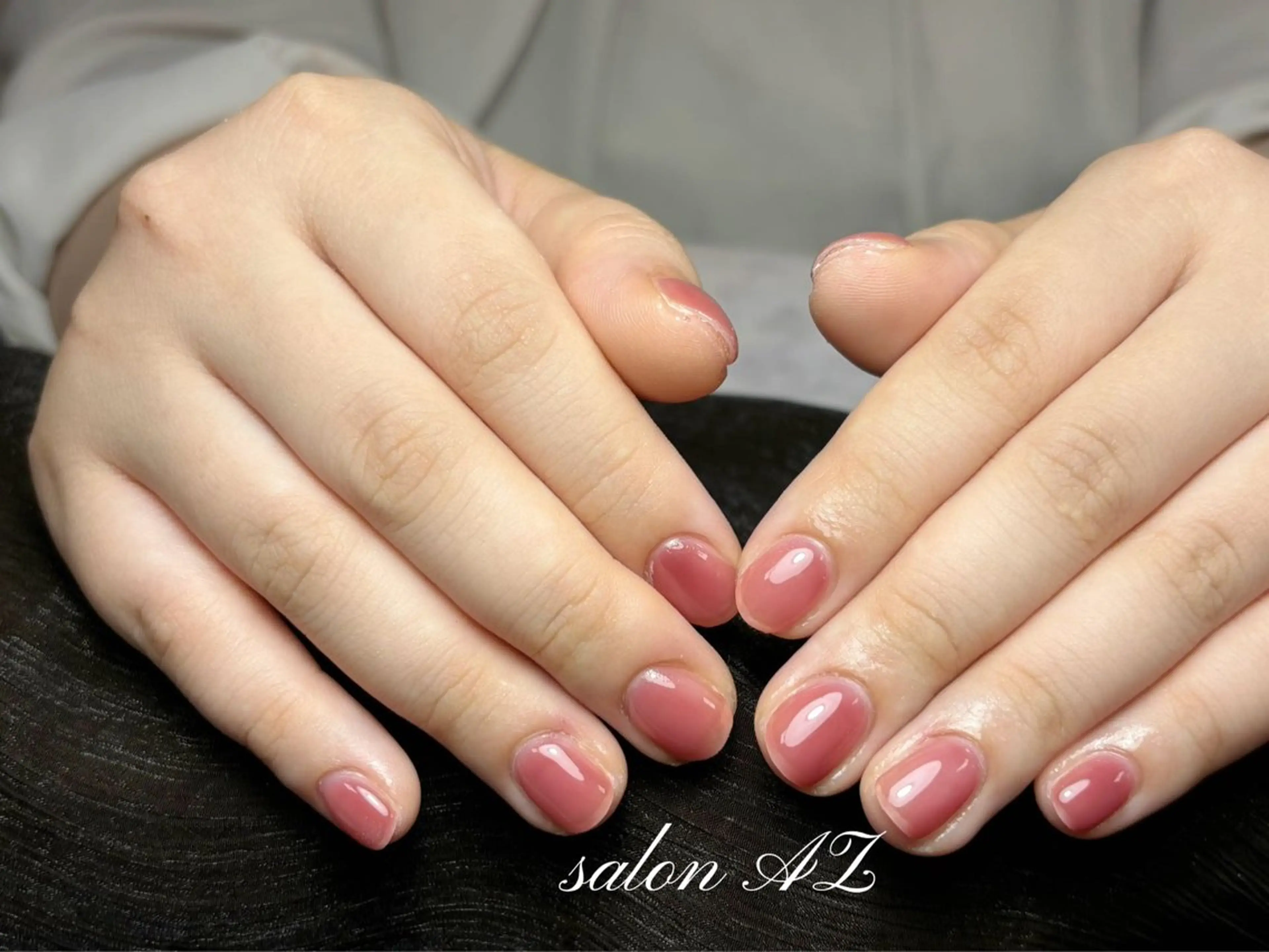 ネイル salonAZ トップネイリストのネイルデザイン