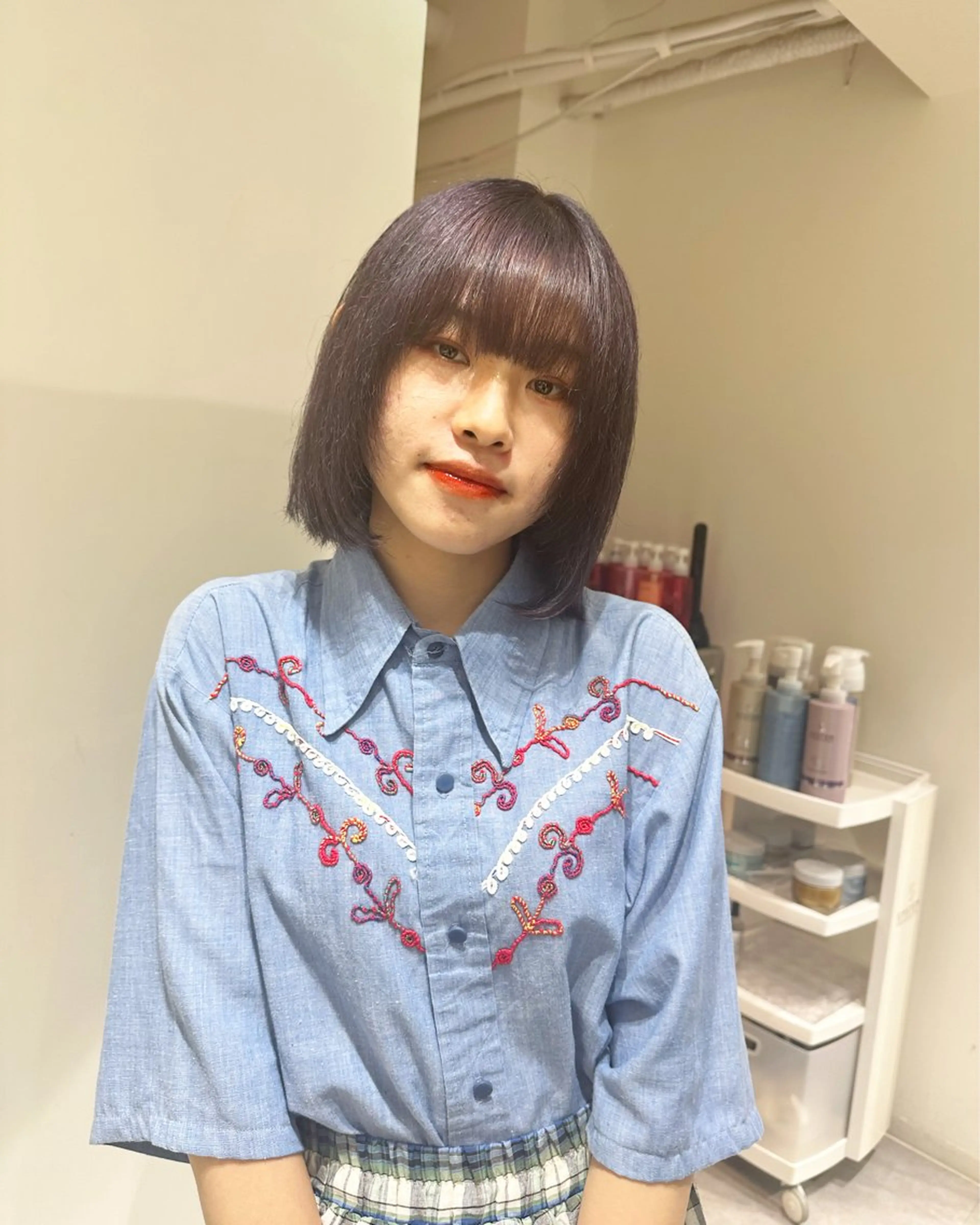 ショート カラー ヘアカラー Maria 梅田デザインカラーのヘアスタイル