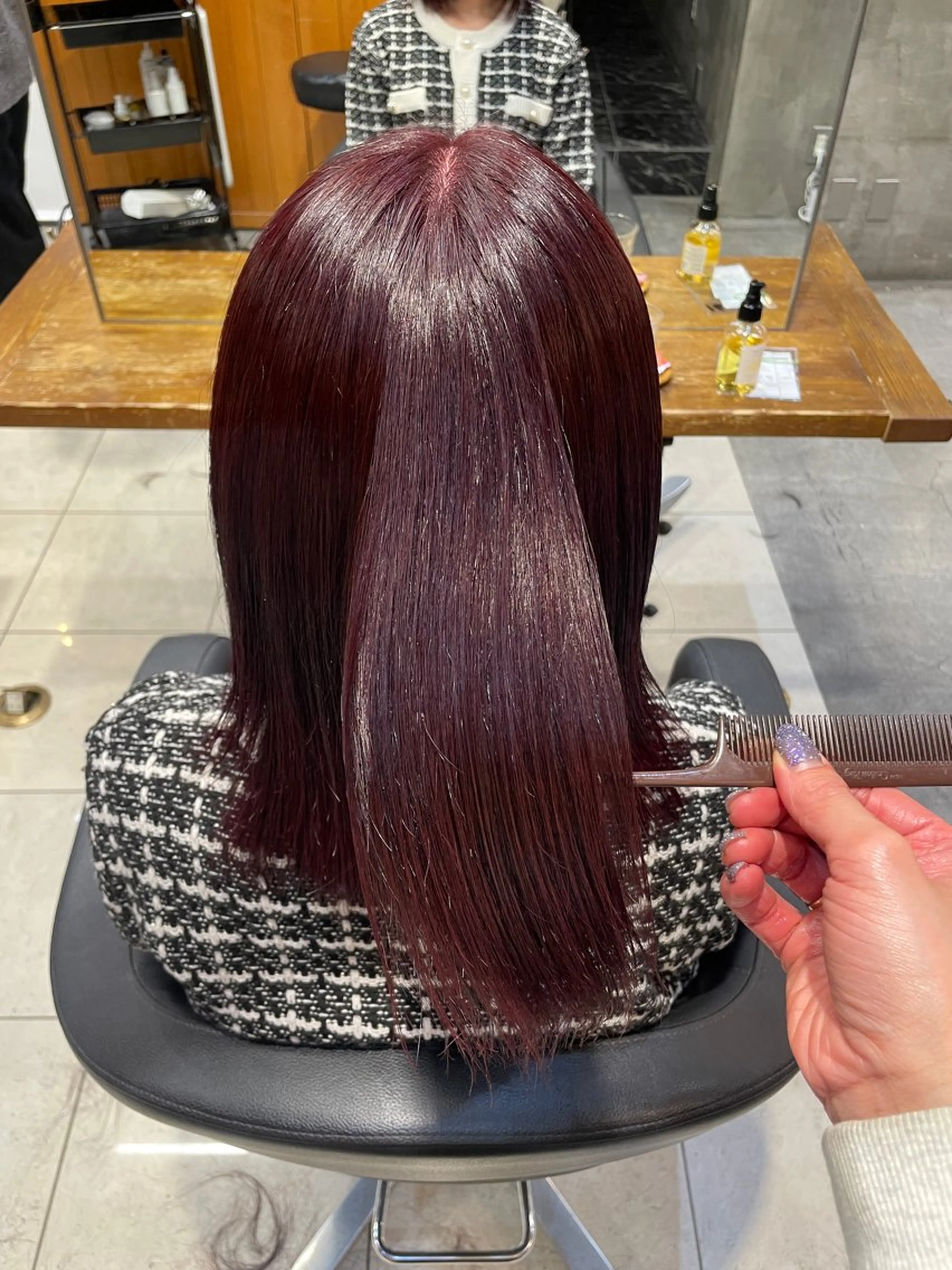 ミディアム カラー パーマ ヘアアレンジ レイヤー/ 透明感カラー/マドカのヘアスタイル