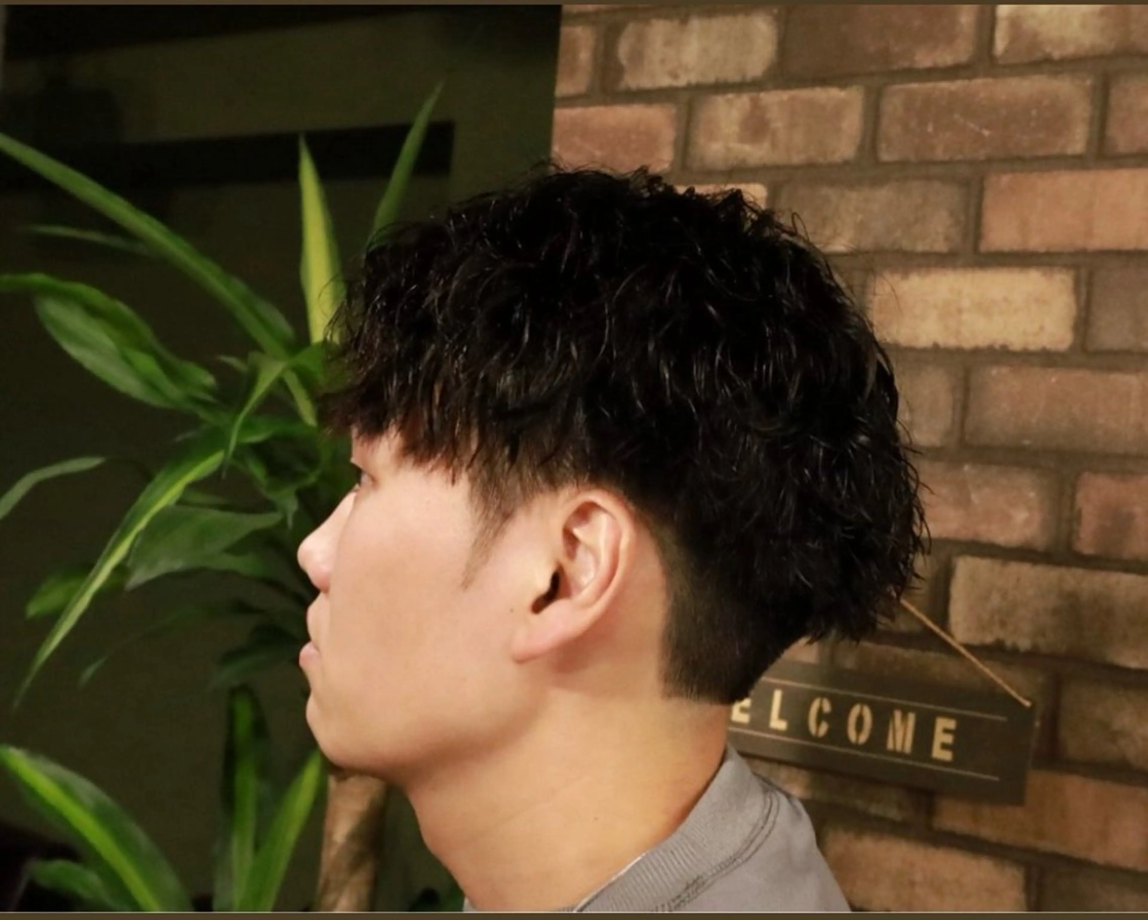 ミディアム パーマ メンズ ミディアムパーマ メンズパーマ カット パーマ 【メンズ特化】　倉山 和樹のヘアスタイル