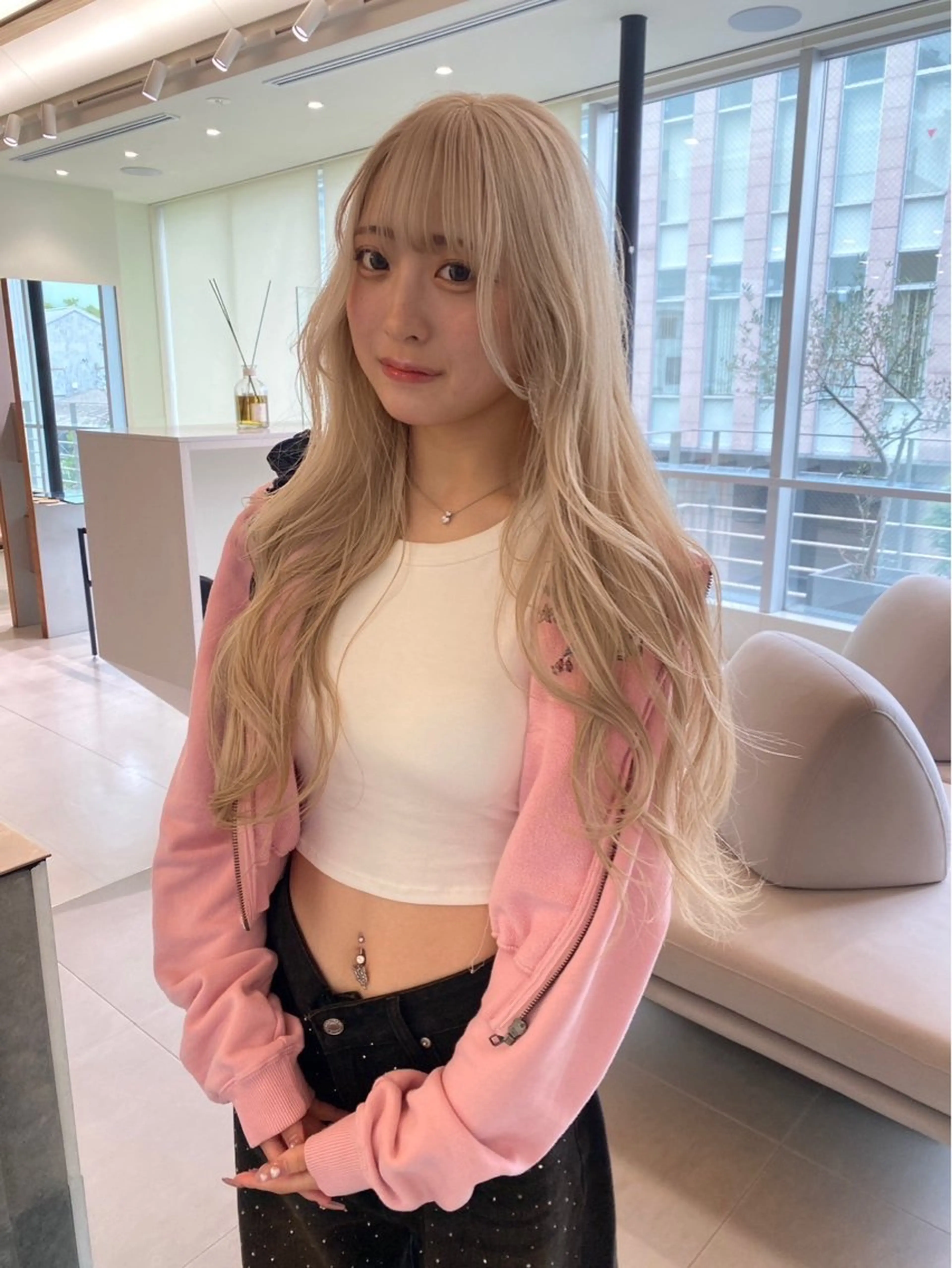 ロング カラー ハイトーンカラー トリートメント 透明感似合わせカラー 🍀あかり🍀のヘアスタイル