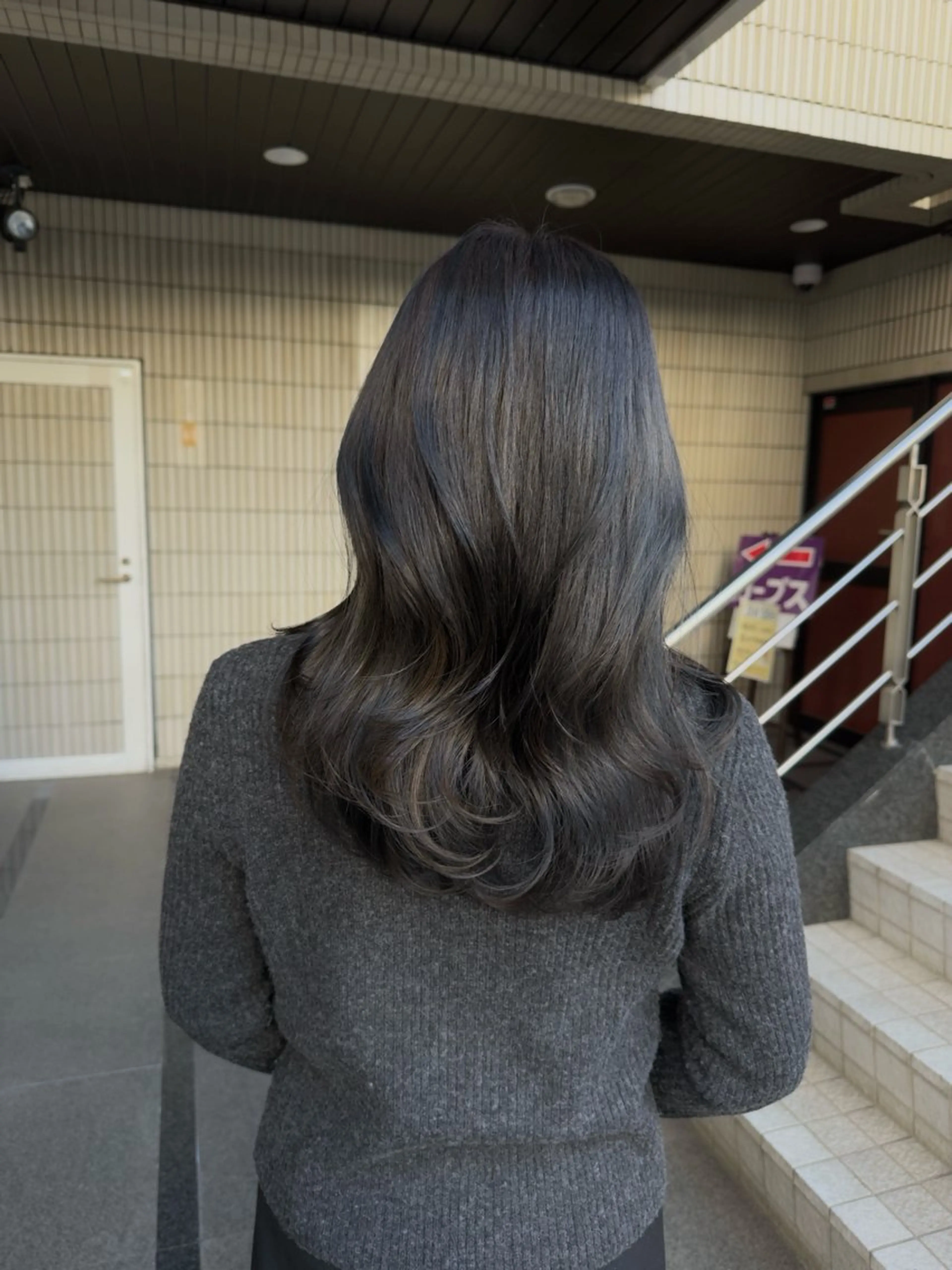 ミディアム カット ヘアカラー ショート無料カット 募集🩶narumiのヘアスタイル