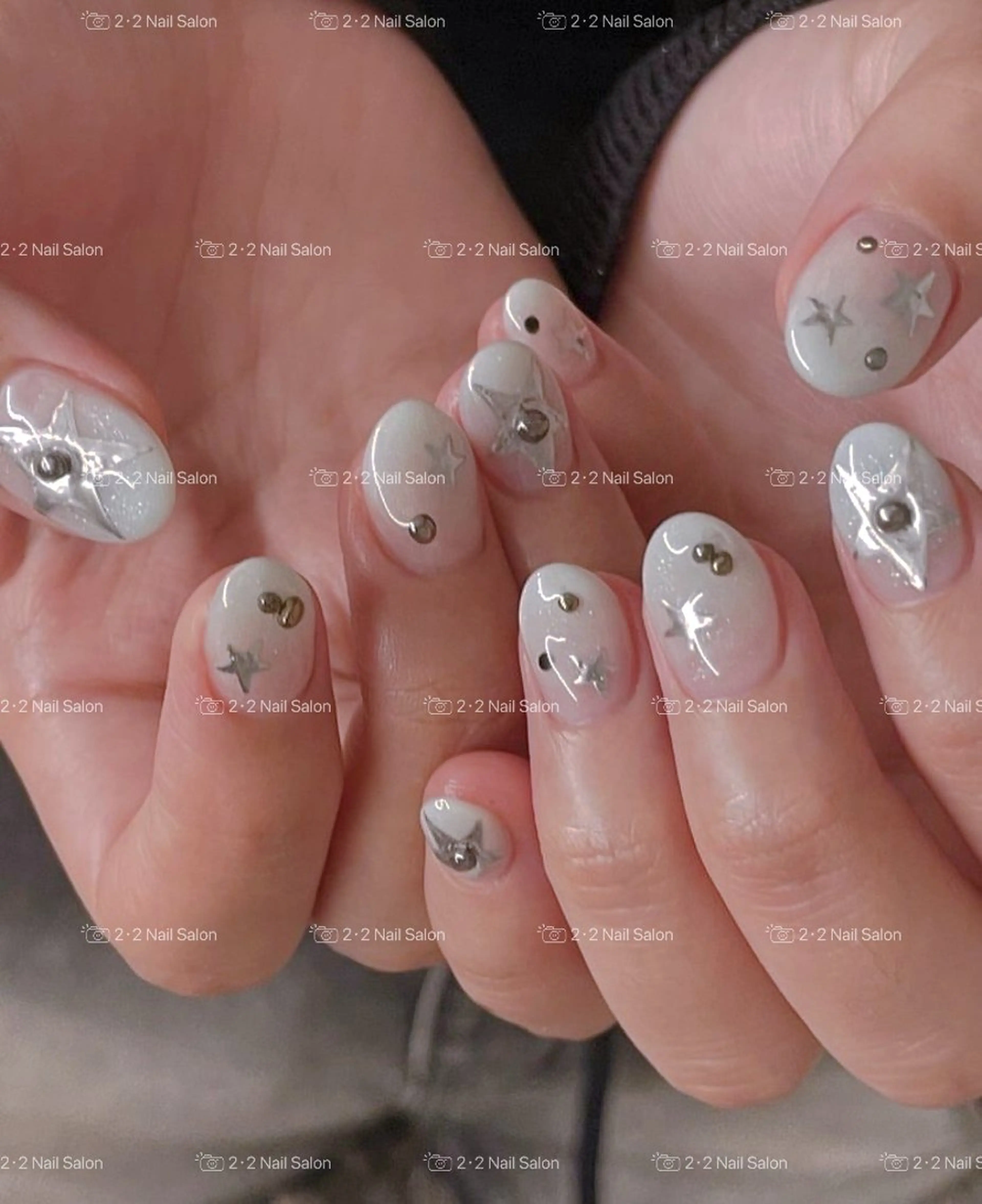 ネイル ハンドネイル 🦋y y Nail 🤍のネイルデザイン