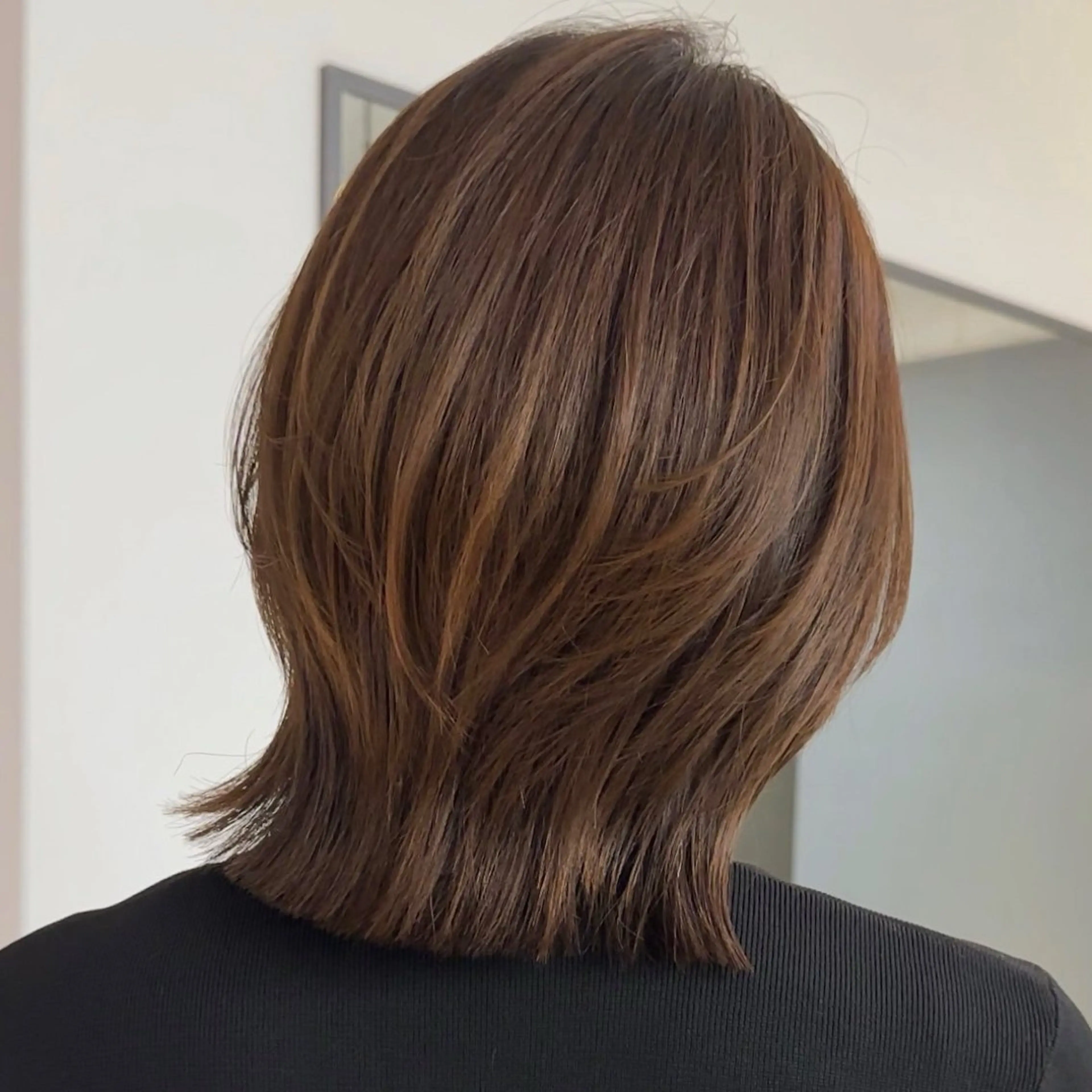 ショート 亀井 詩奈のヘアスタイル