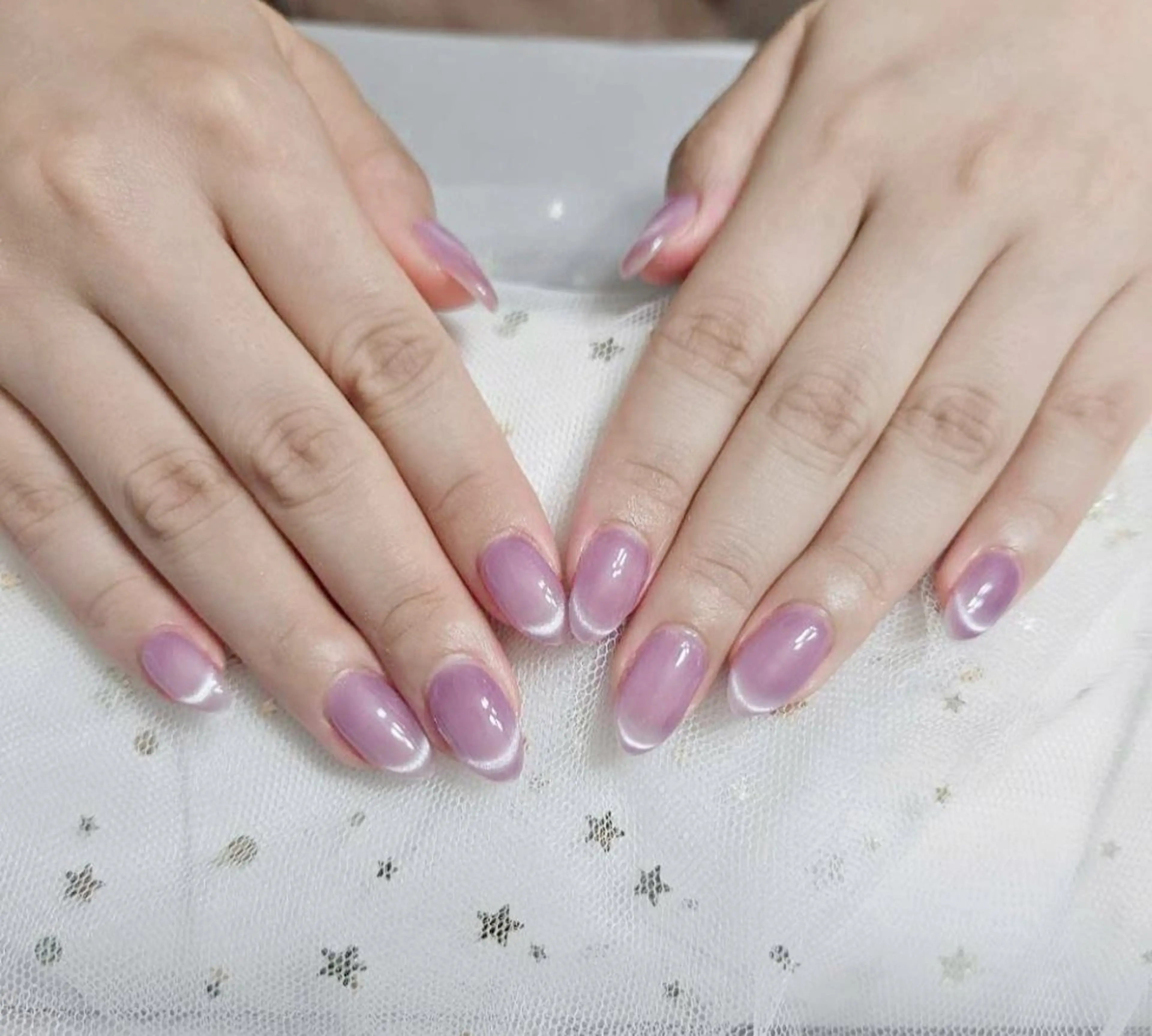 ネイル フレンチネイル ガラスフレンチ マグネットネイル ミラーネイル ハンドネイル Beaubie  nailサロンのネイルデザイン