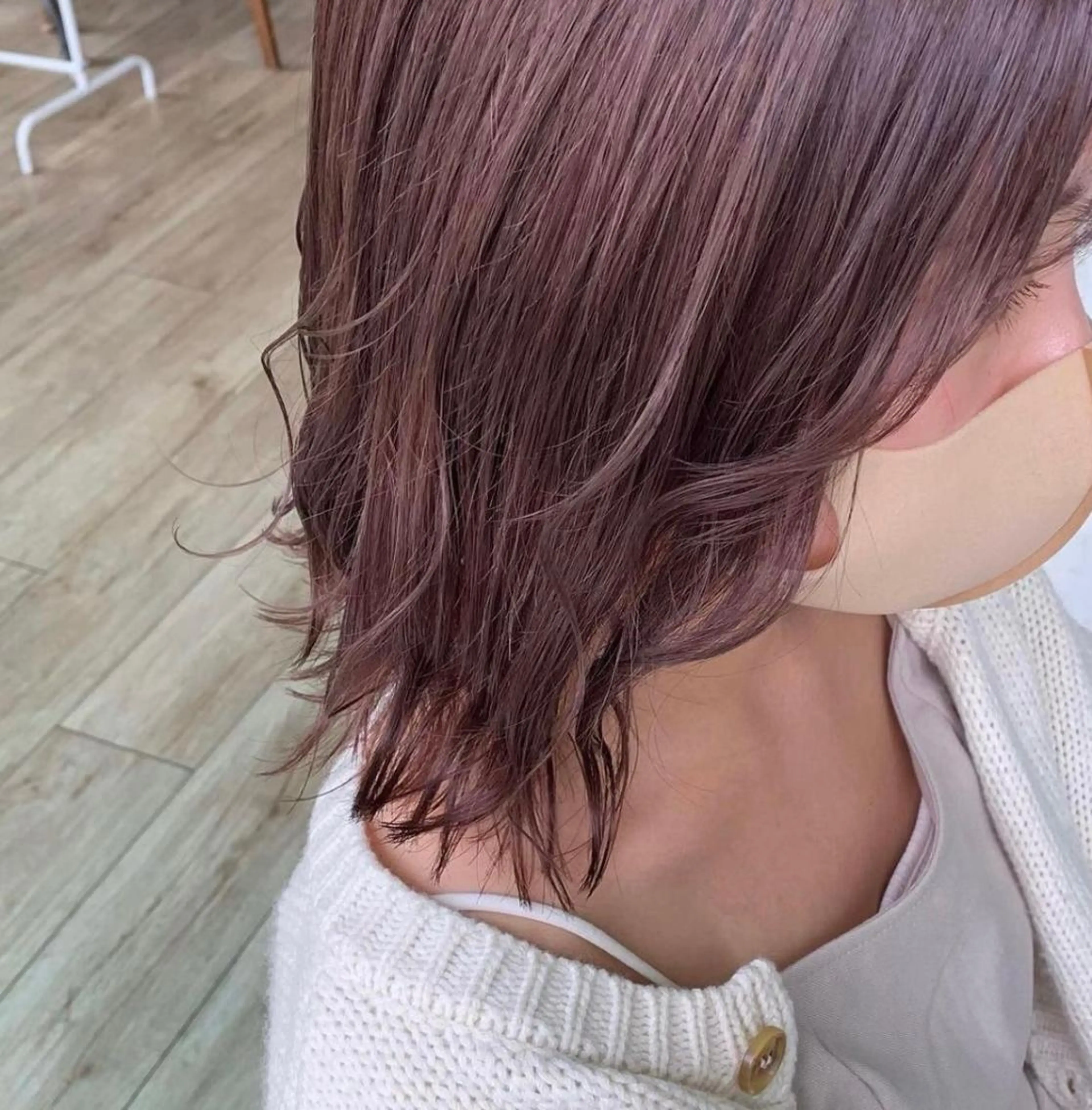 ミディアム カラー ヘアカラー トリートメント 暖色/まろベージュ/ シカタユウカのヘアスタイル