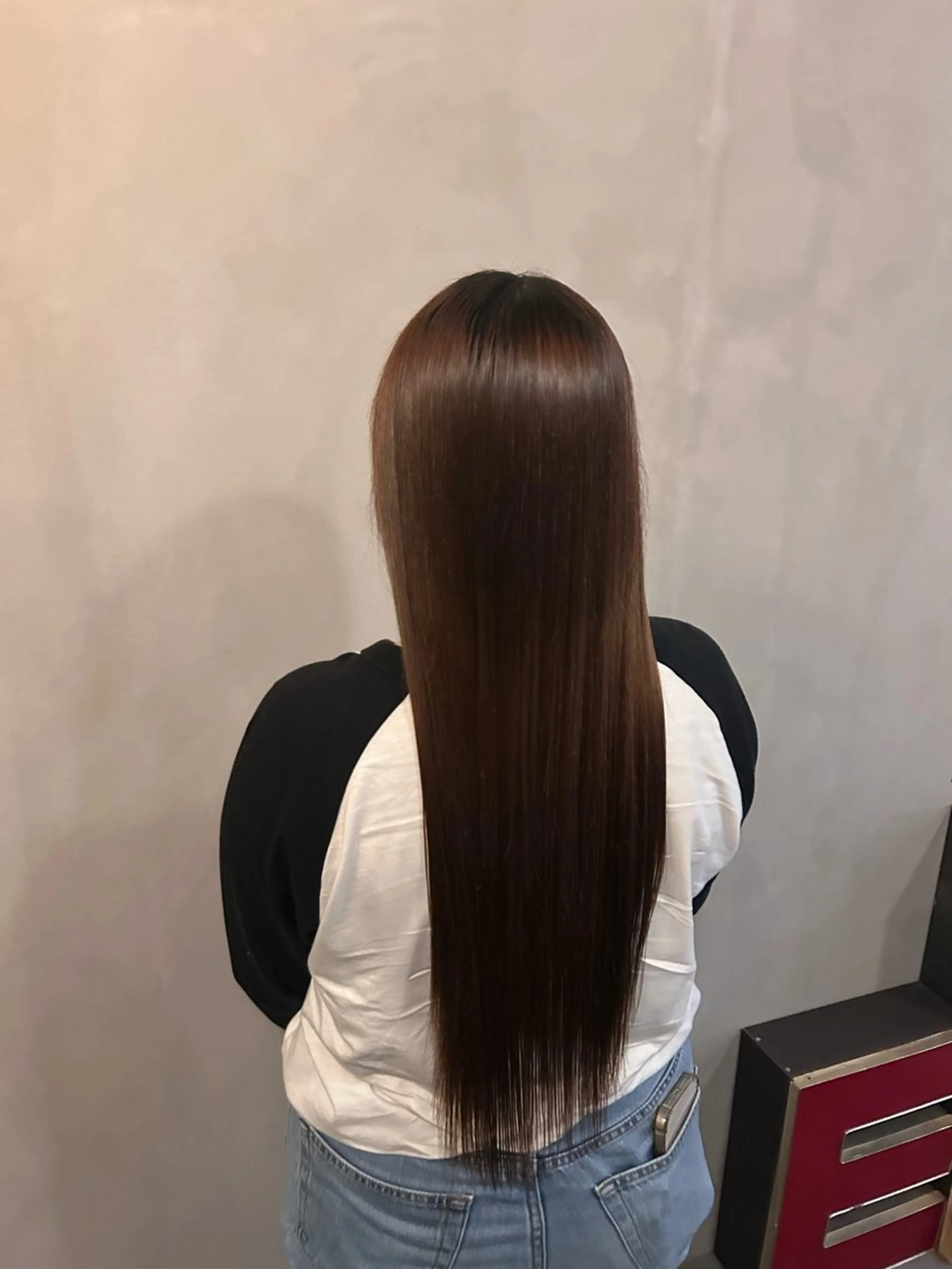 ロング 縮毛矯正 松田 花凜のヘアスタイル