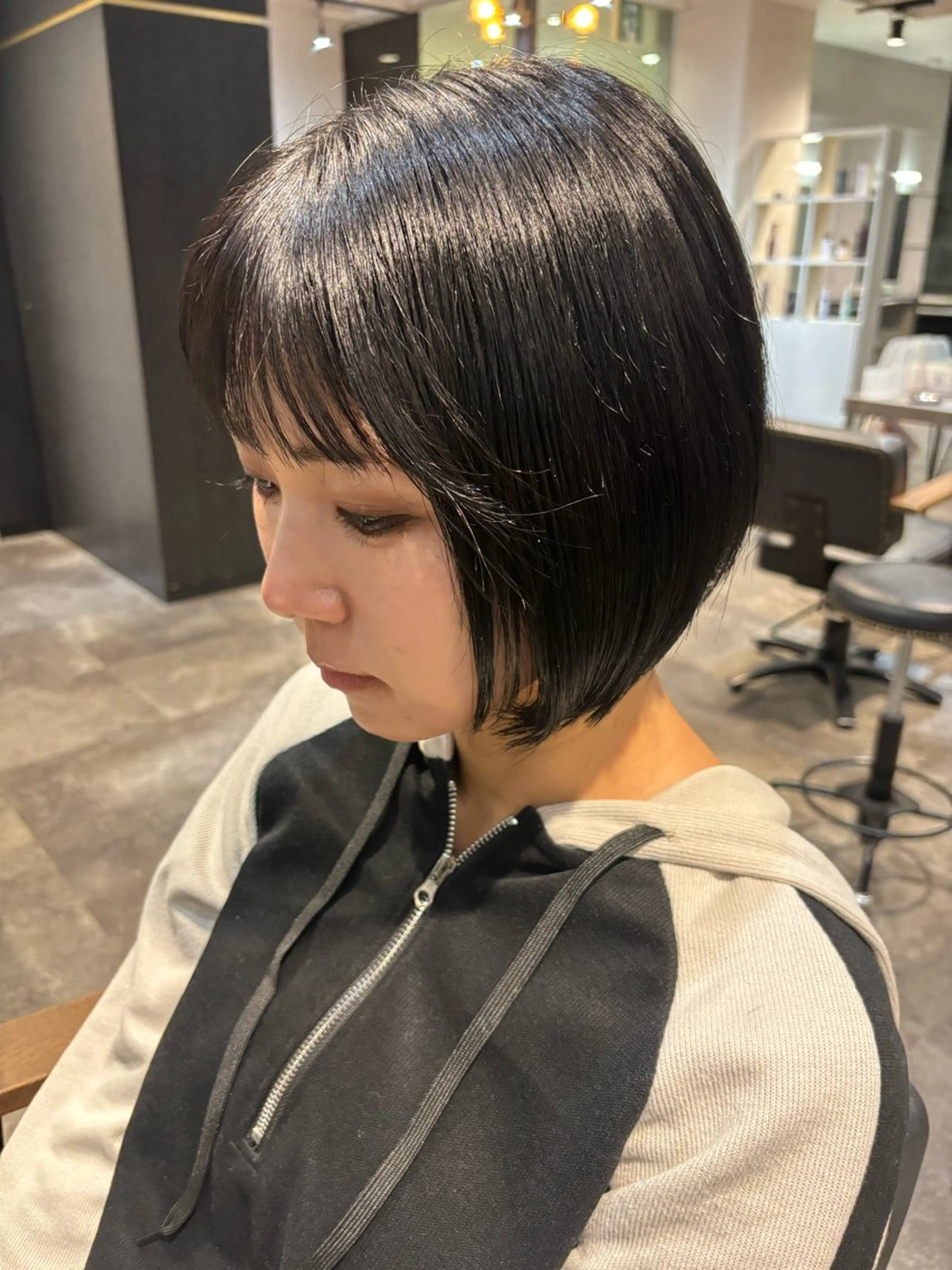 ショート ショートボブ ボブ ショートヘア サイドバング 穐田 航のヘアスタイル