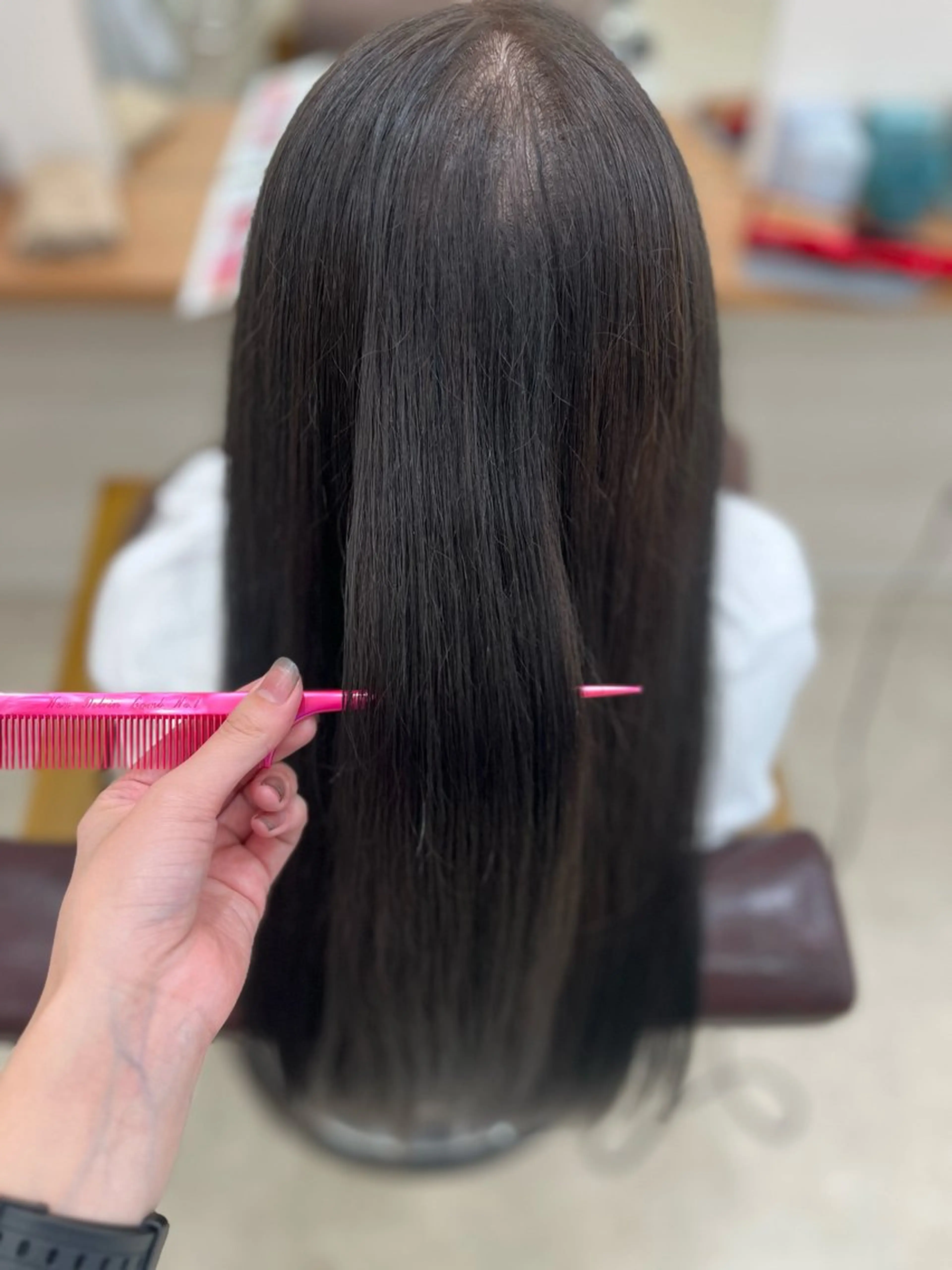 ロング ヘアカラー 永井 夢彩のヘアスタイル