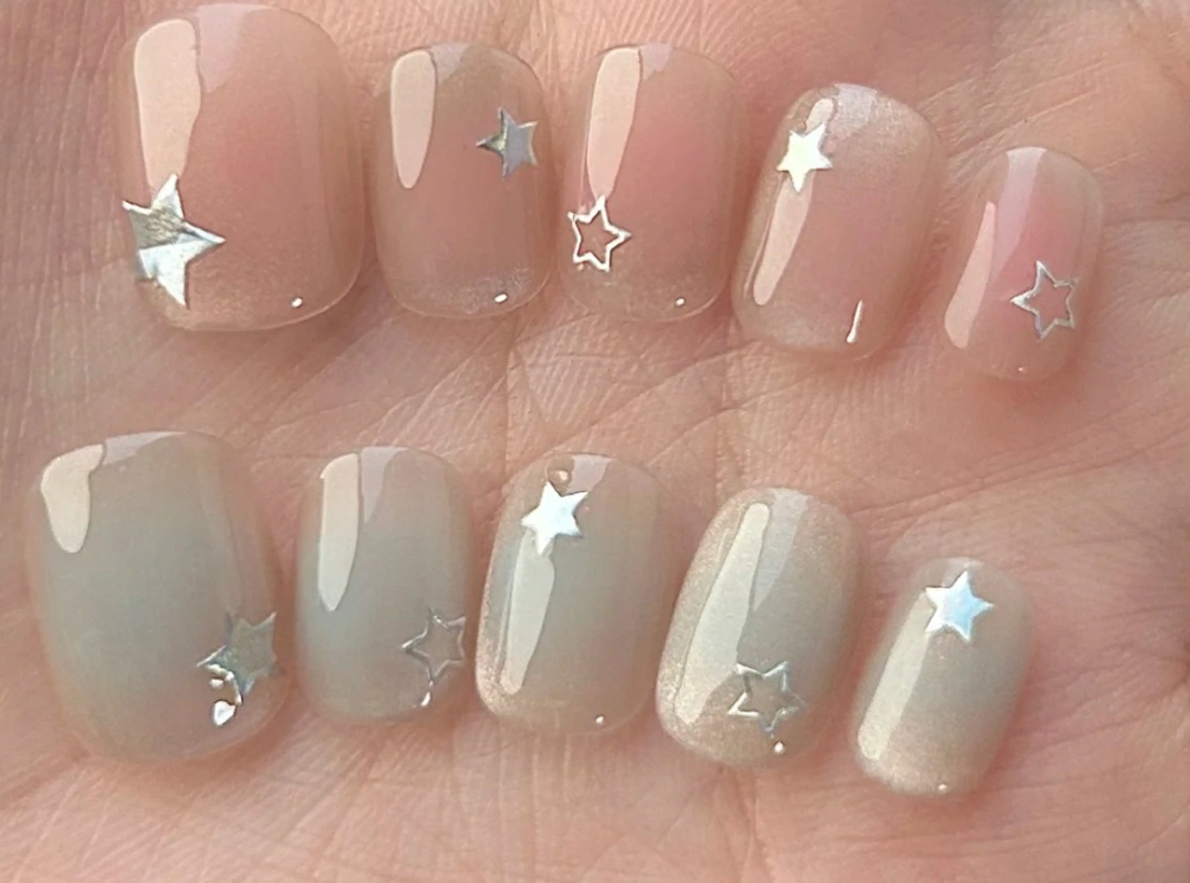 ショート FLORA NAIL SALON 黄兪榕のネイルデザイン