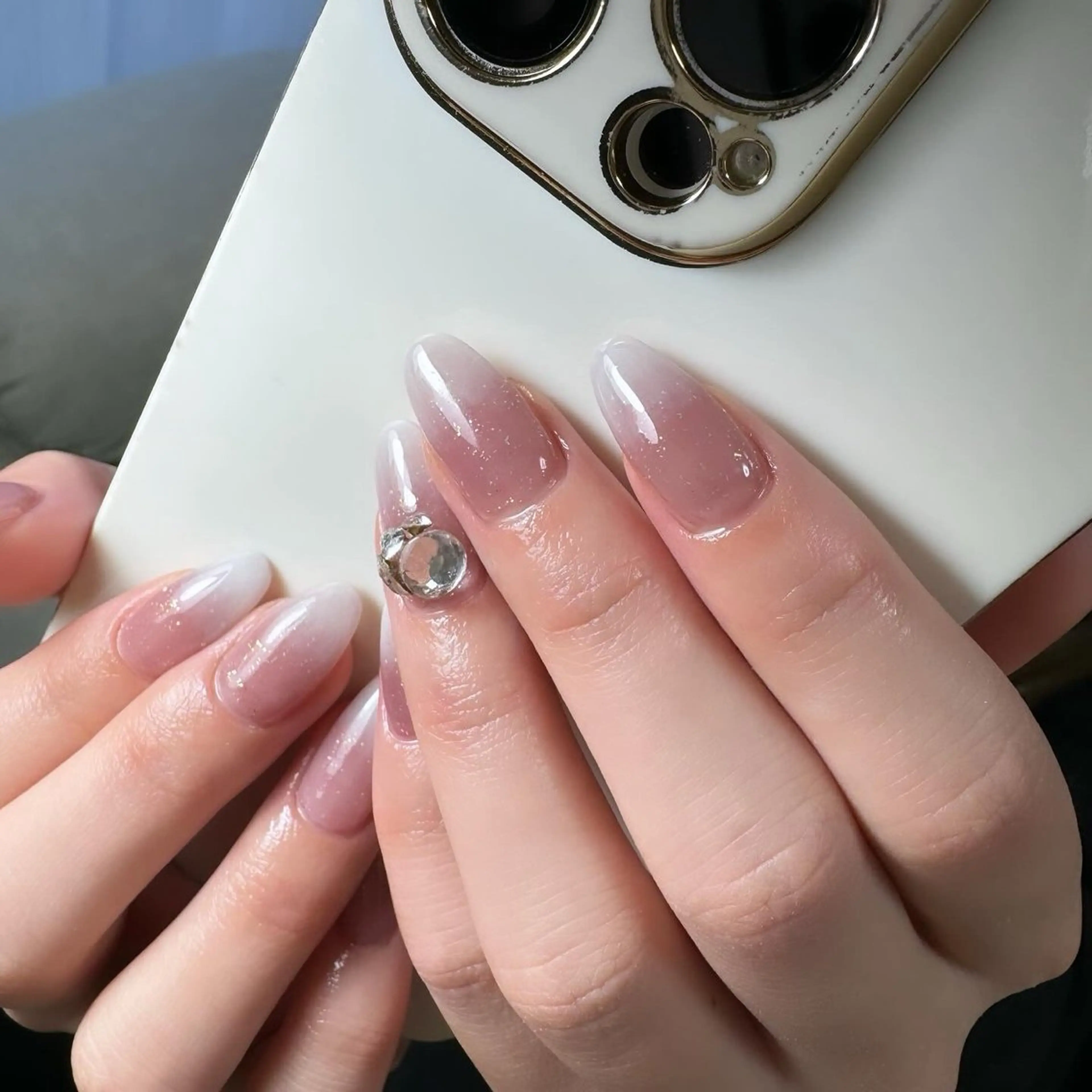 ネイル ジェルネイル 韓国ネイル 持ち込み オフィスネイル パラジェル ハンドネイル flowers nailのネイルデザイン