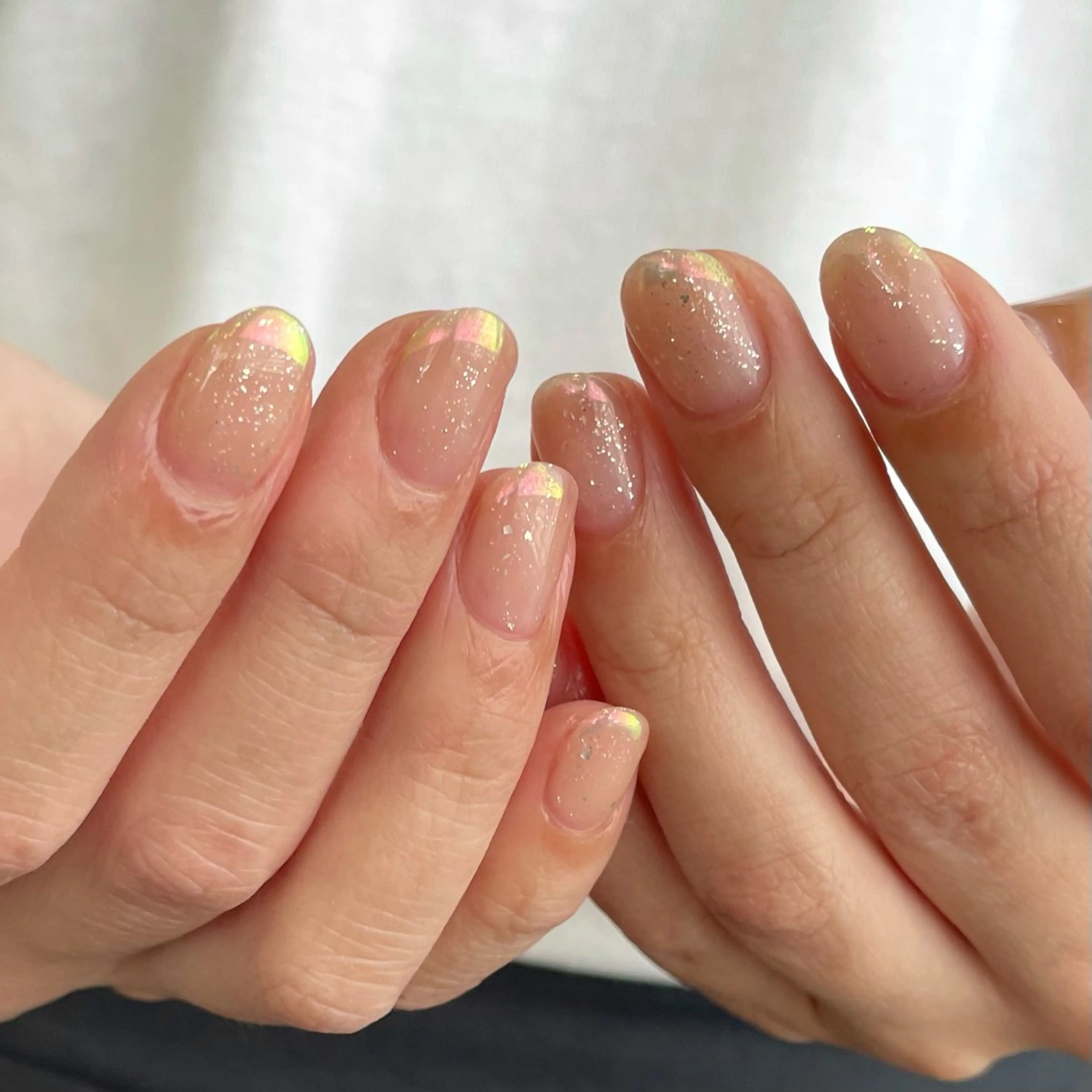 ネイル オーロラネイル フレンチネイル ラメ(グリッター) Cil 新大阪所属・Cil nail Chikanaのネイルデザイン