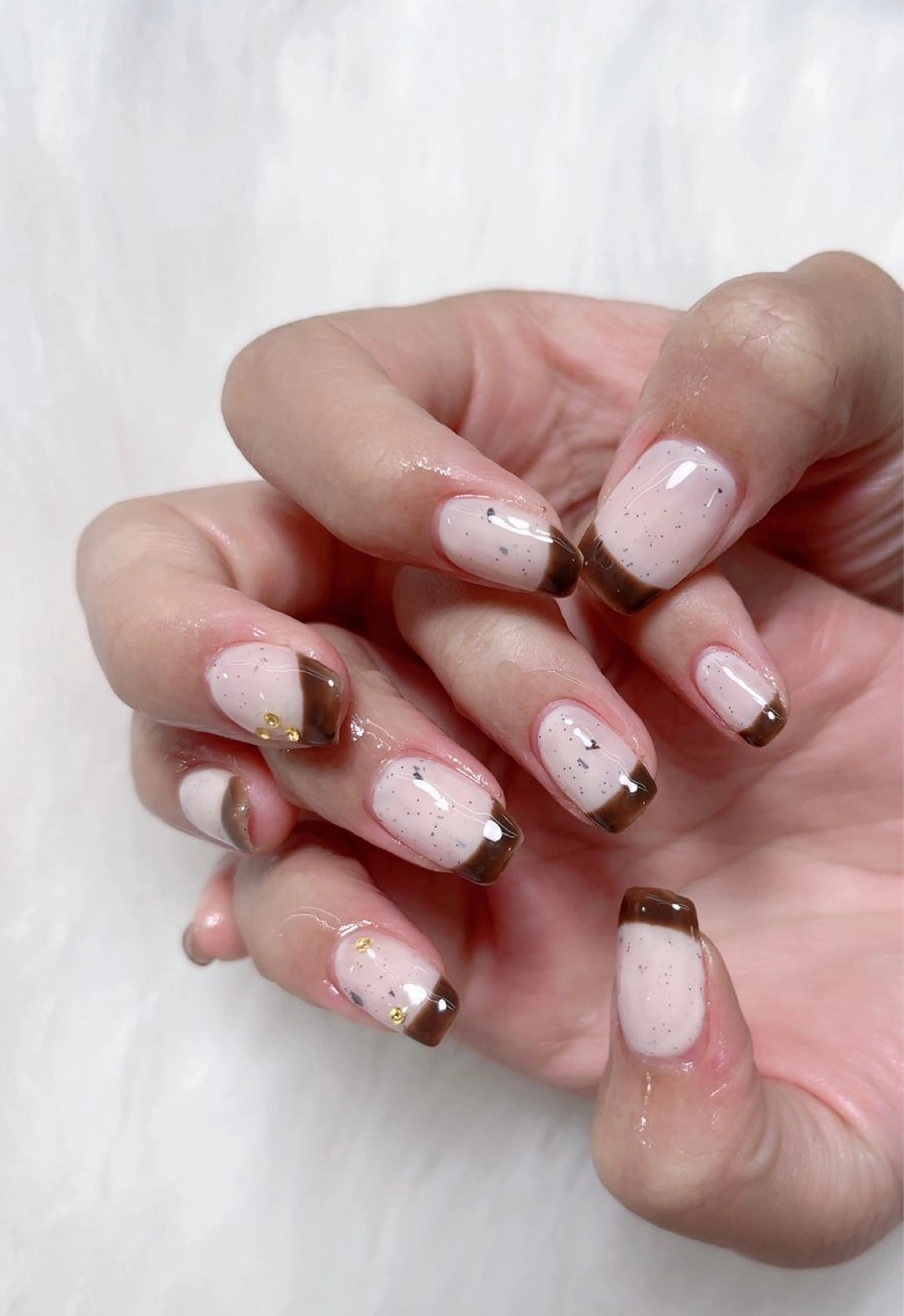 ネイル ハンドネイル 🦋y y Nail 🤍のネイルデザイン