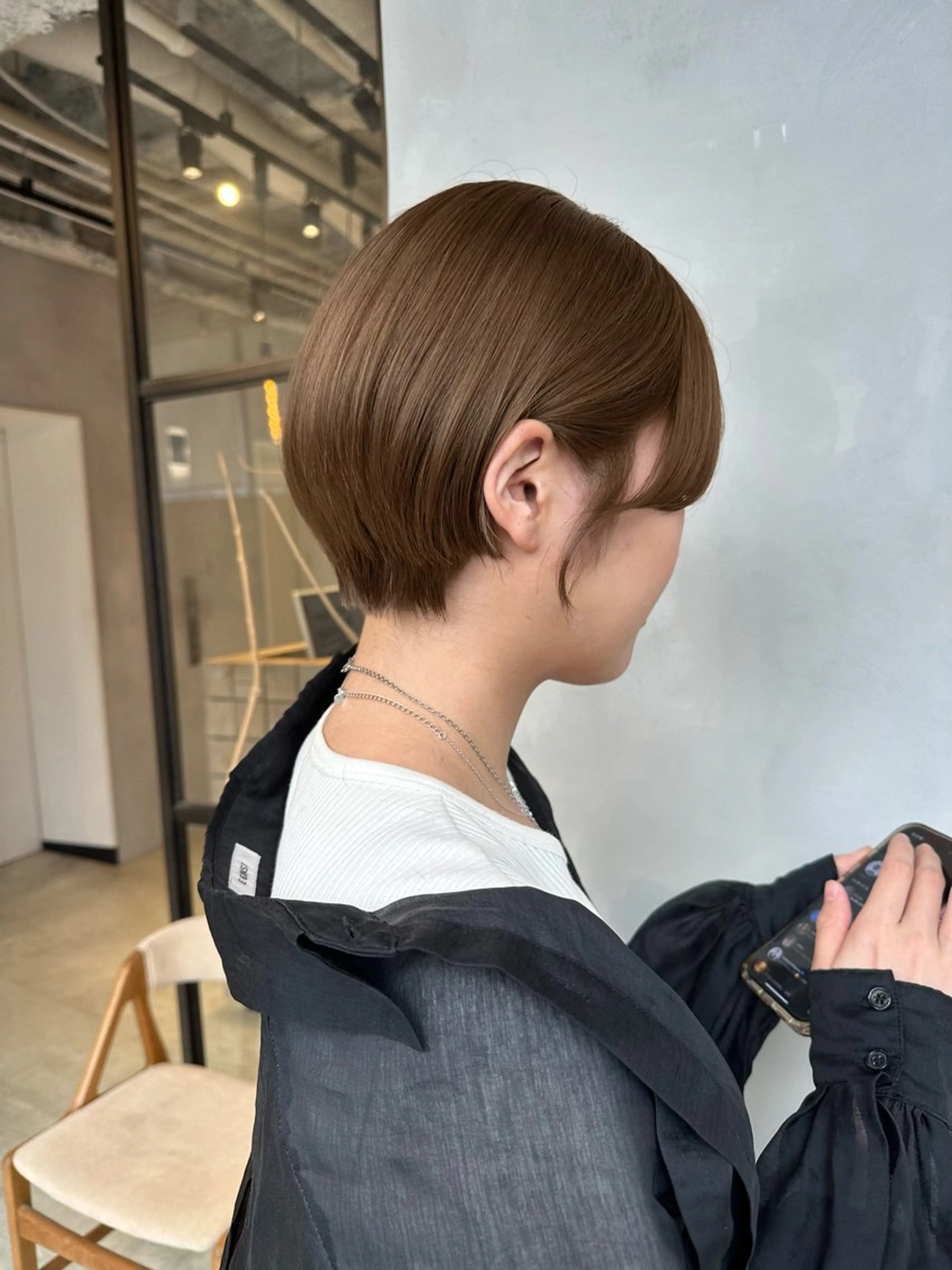 ショート カラー ベージュカラー ブリーチ ミルクティーベージュ ショートヘア カット ヘアカラー トリートメント 似合わせ小顔ショート /akane🐰♥️のヘアスタイル