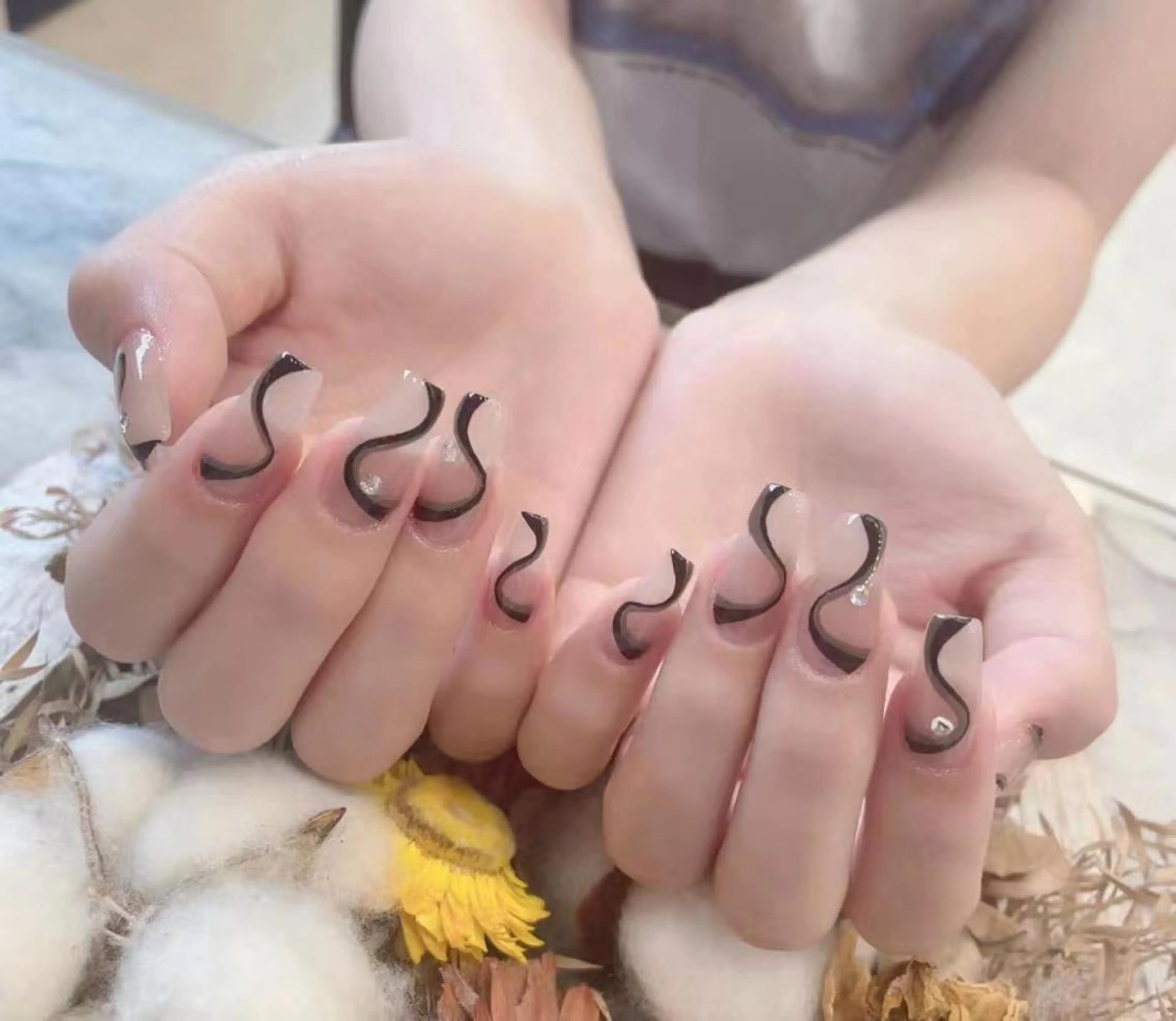 ネイル グラデーション ホワイト Babarla Nailのネイルデザイン