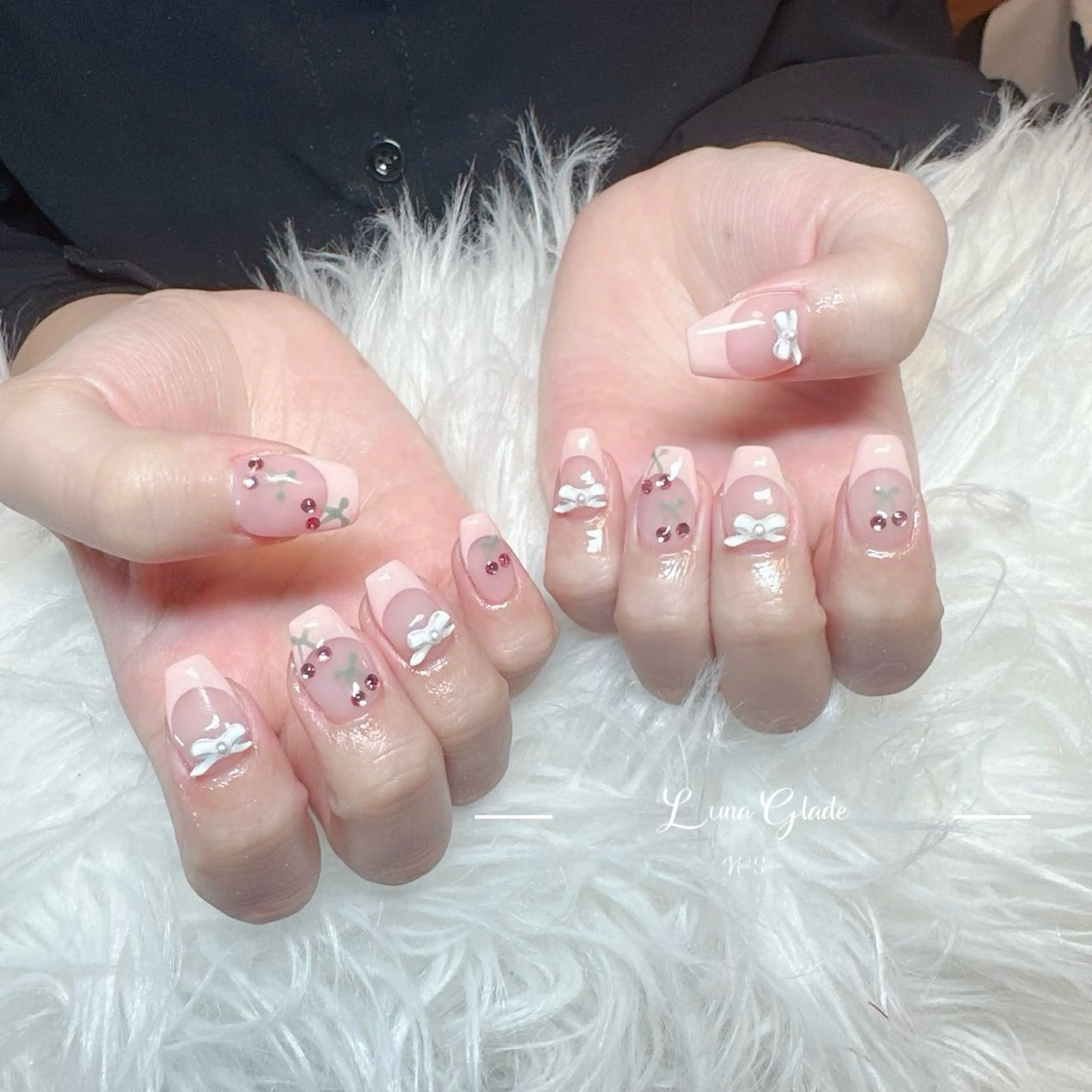 ネイル ハンドネイル Luna Glade Nail Salon所属・Luna Gladeのネイルデザイン