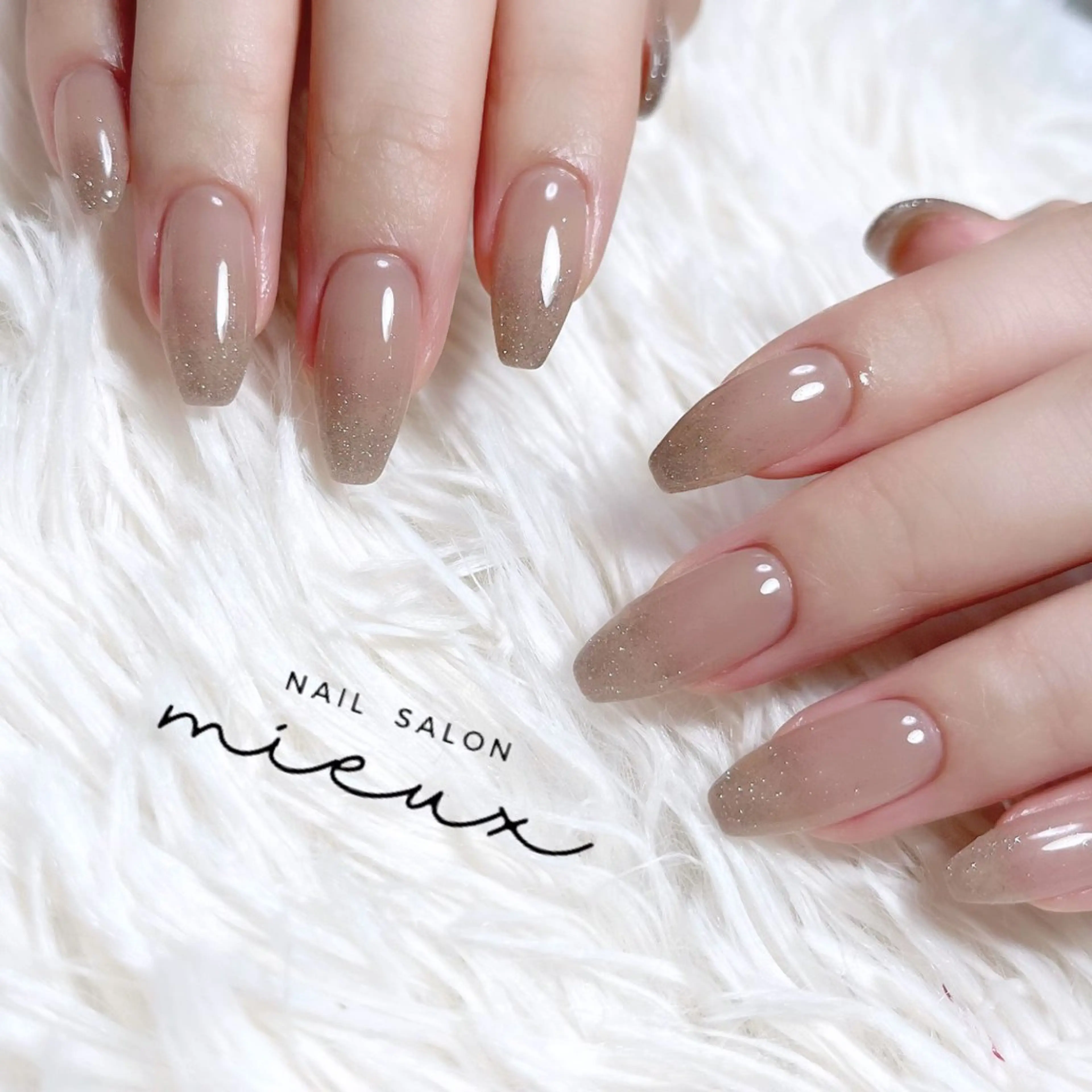 ネイル ハンドネイル mieux ariiiのネイルデザイン