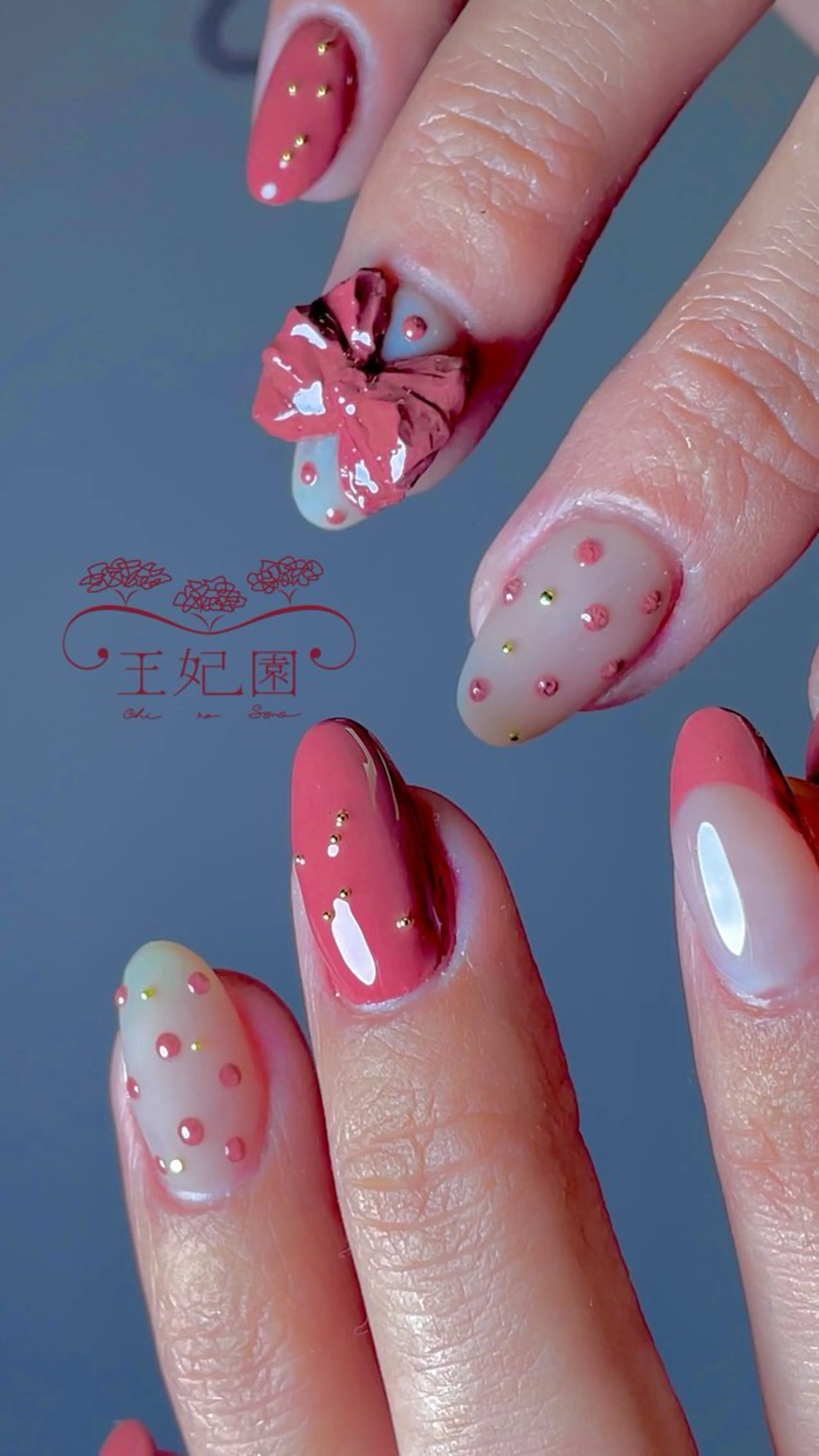 ネイル ジェルネイル ハート キラキラネイル マグネットネイル パラジェル nail salon王妃の園所属・王妃の園 ohinosonoのネイルデザイン