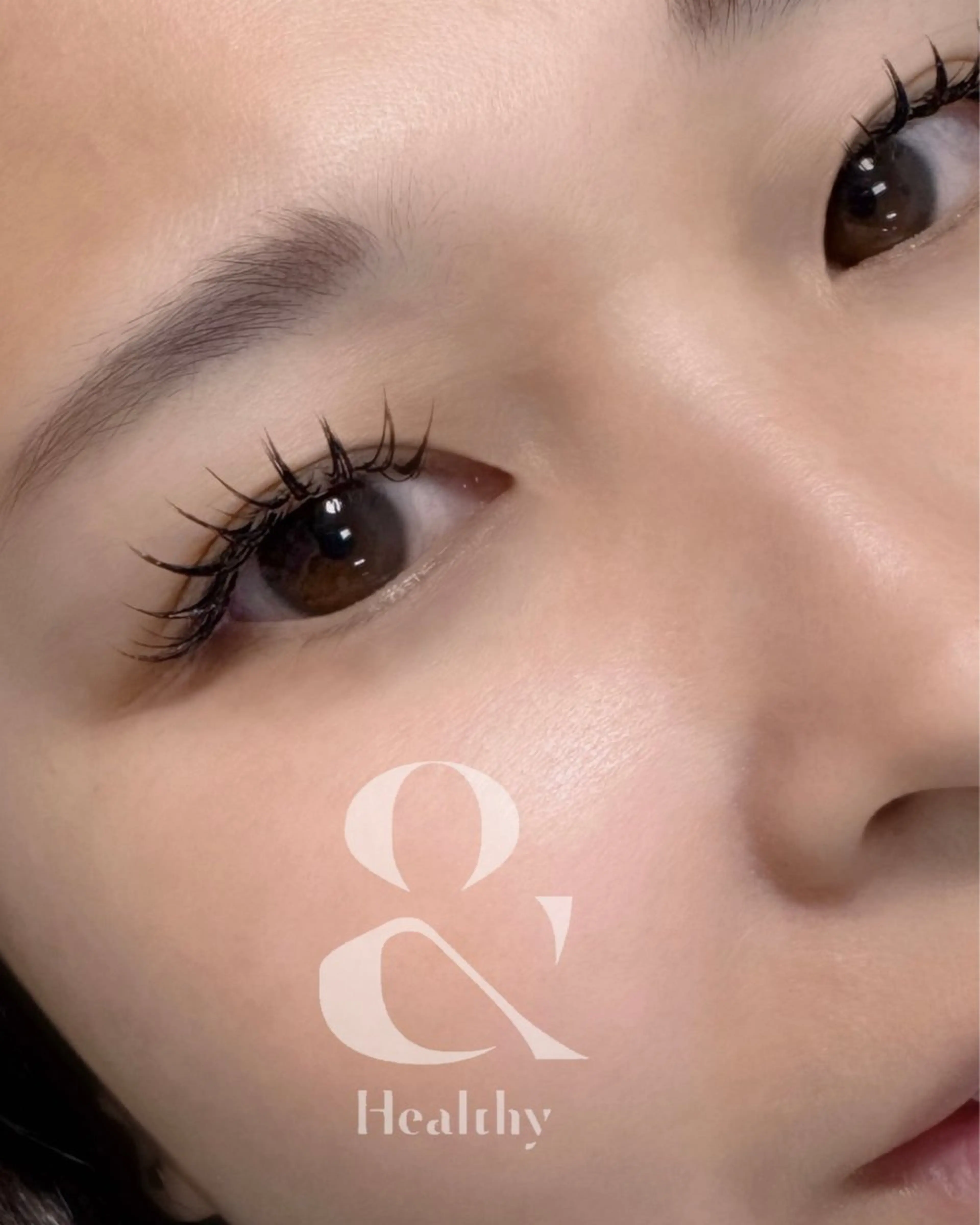 話題のマツエクパーマ💖 & healthy💫フラットラッシュ80本➕パーマ ￥2,660 【アンドヘルシー】の写真