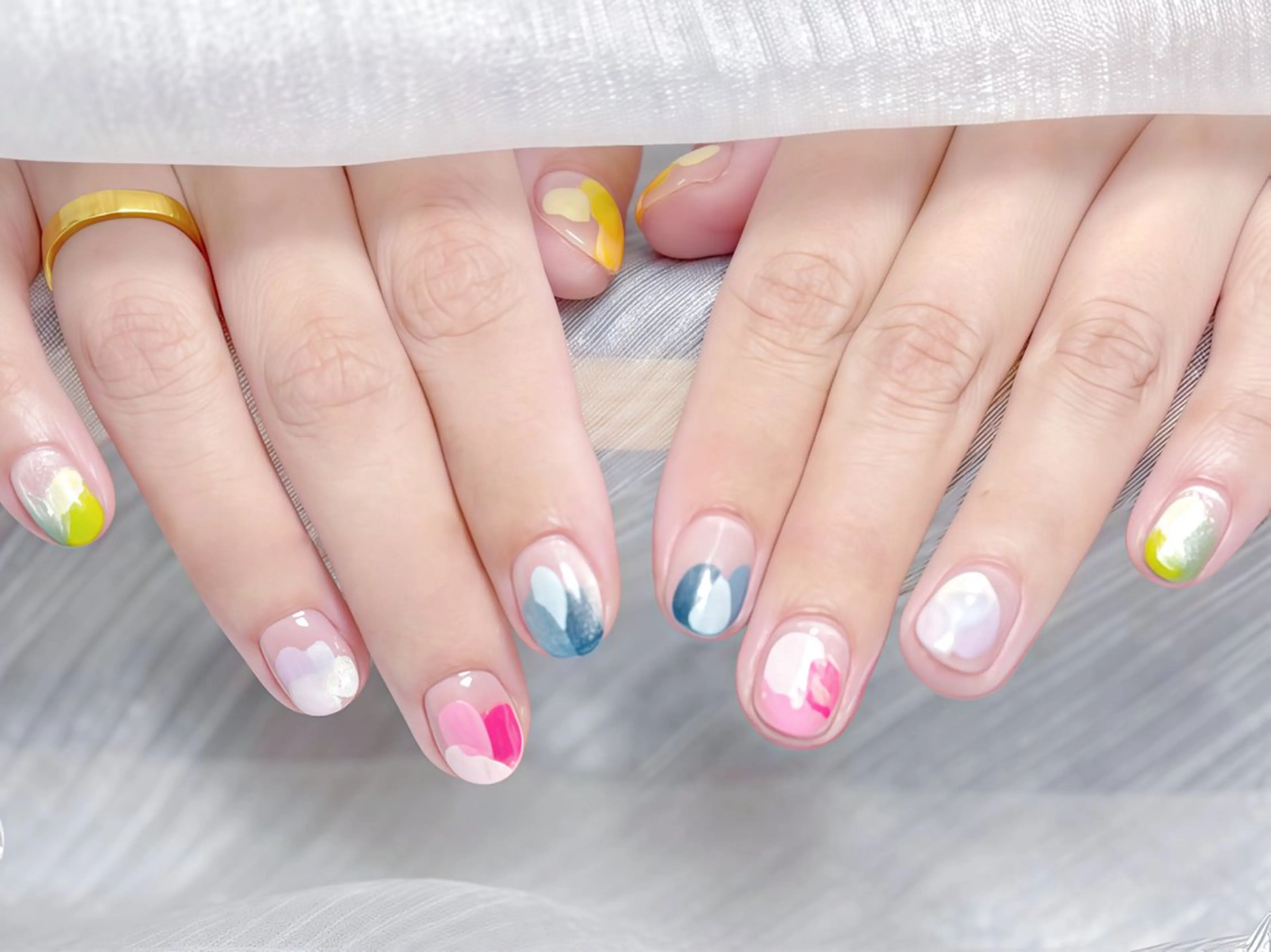 ネイル 長さ出し フレンチネイル グラデーション マグネットネイル マグネットフレンチ ハンドネイル ハンドケア 💕ドリーミー ネイル💕のネイルデザイン