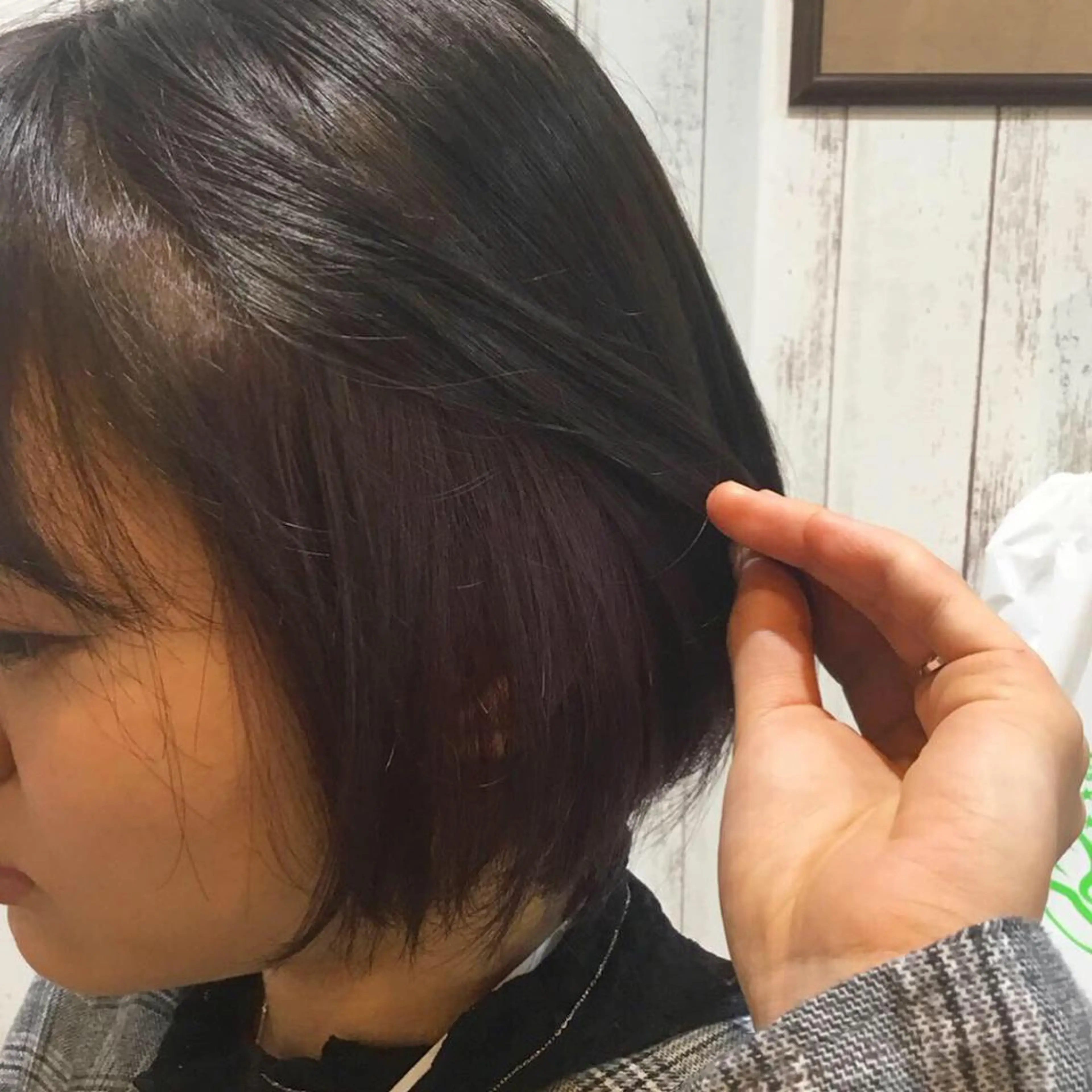 ショート カラー embrace エンブレイスのヘアスタイル
