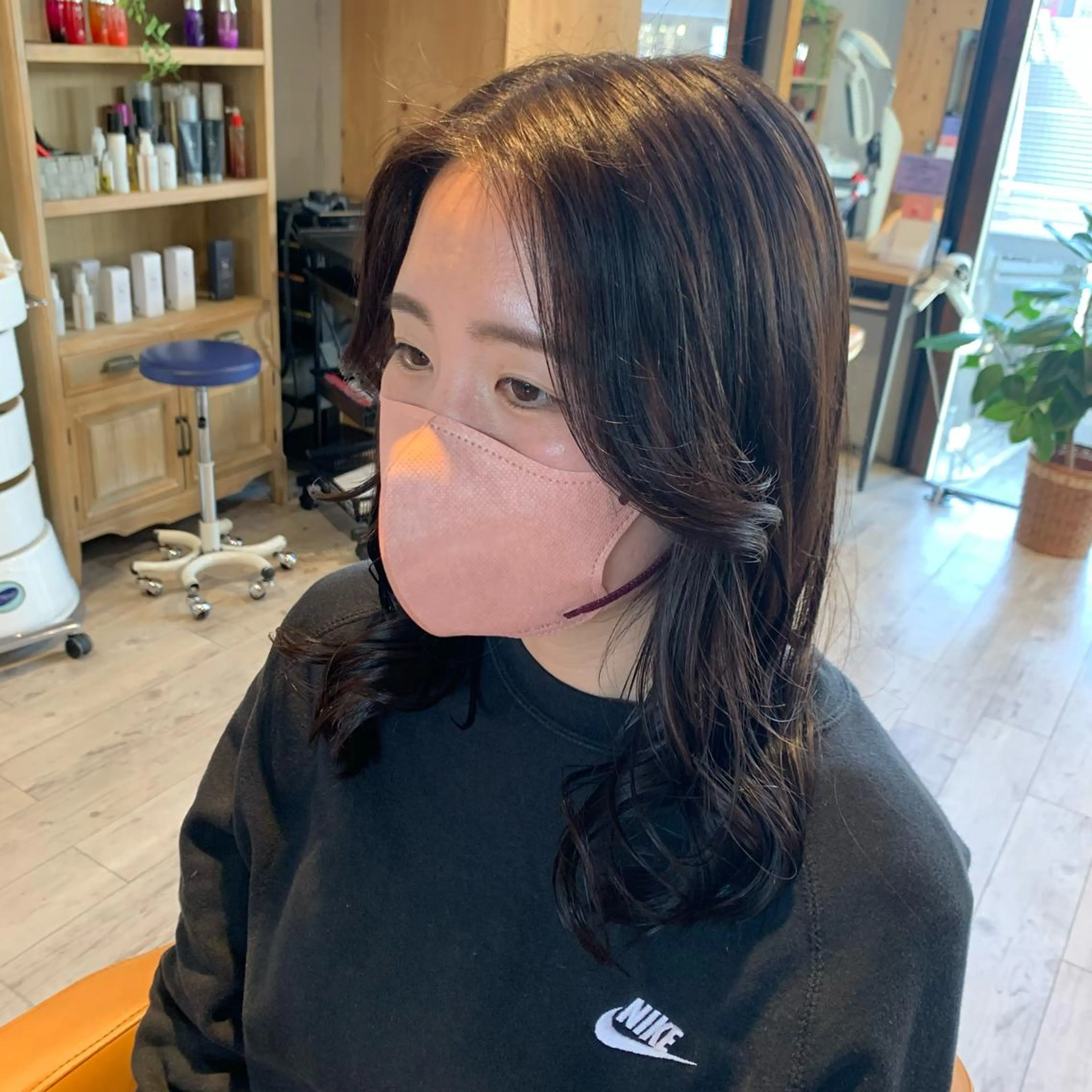 セミロング 髪質改善 🫧しろがねのヘアスタイル