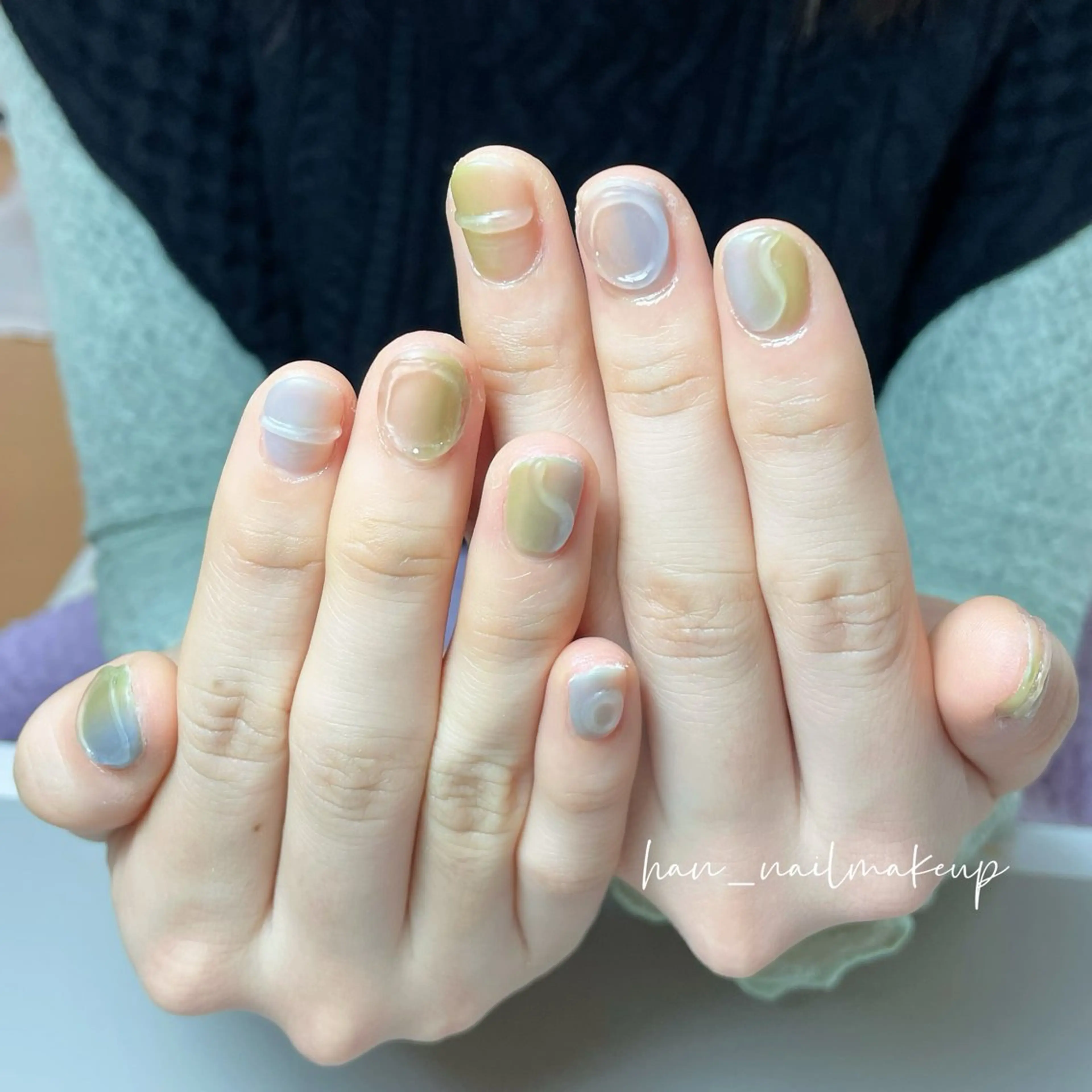 ネイル シンプルネイル ハンドネイル Han Nail 【y&m】のネイルデザイン