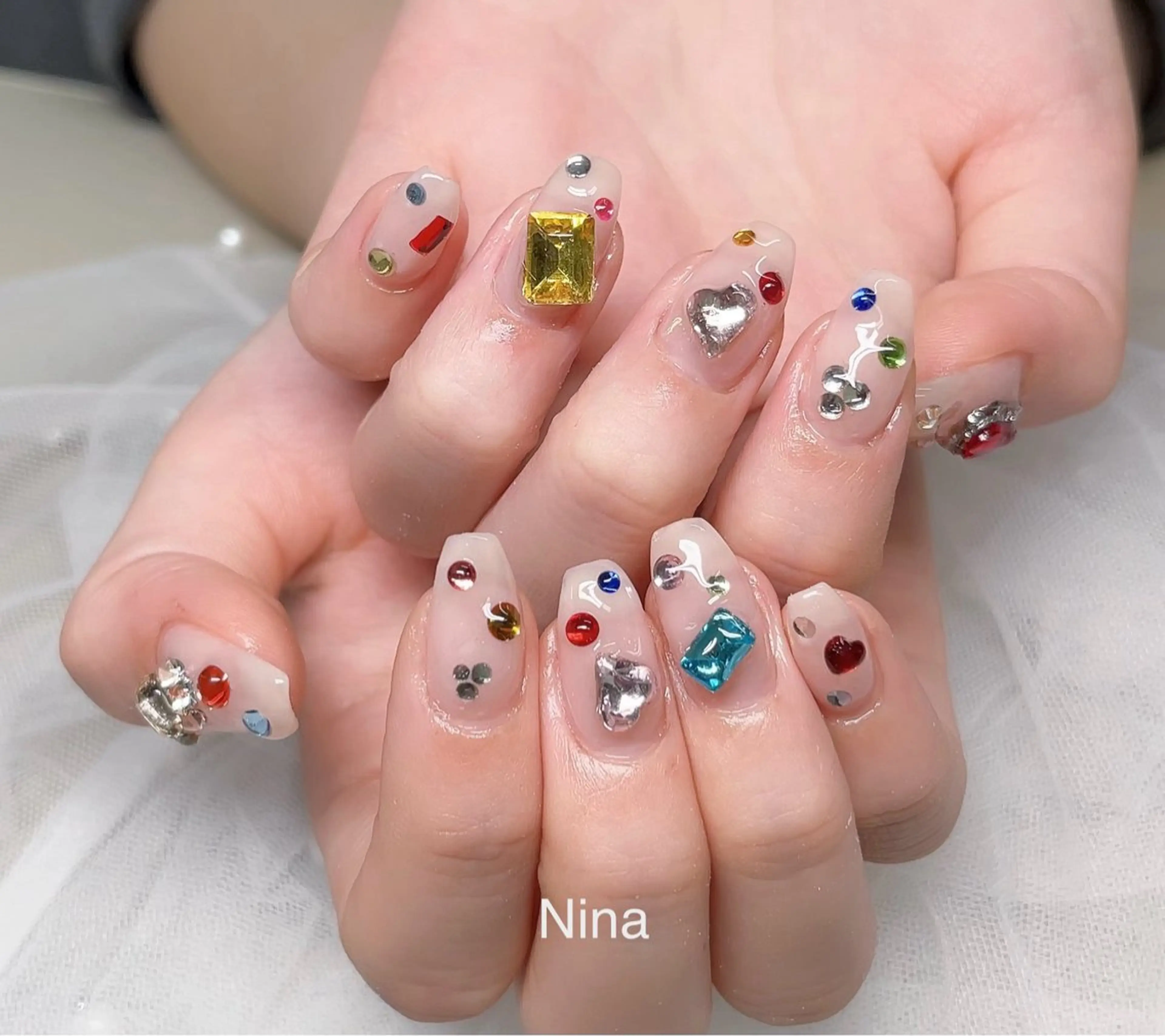 ネイル NiNa ビューティーサロン所属・Ni Naのネイルデザイン